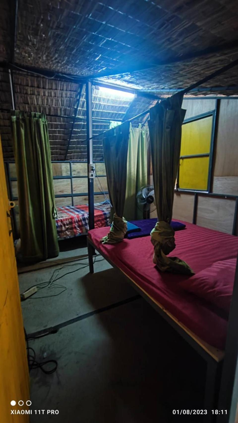 Mixed Dormitory Room photo 3