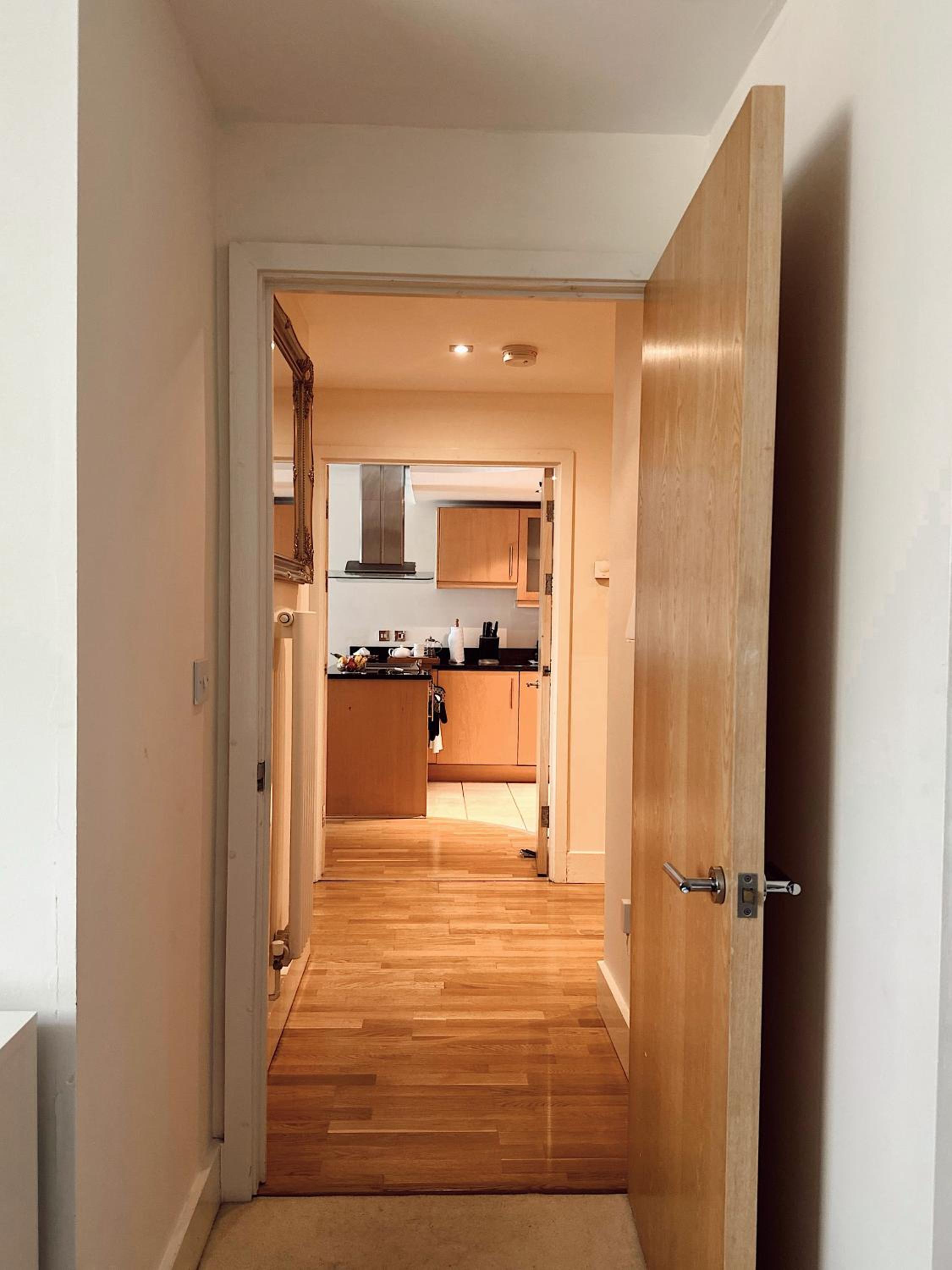 Apartment with Balcony photo 1