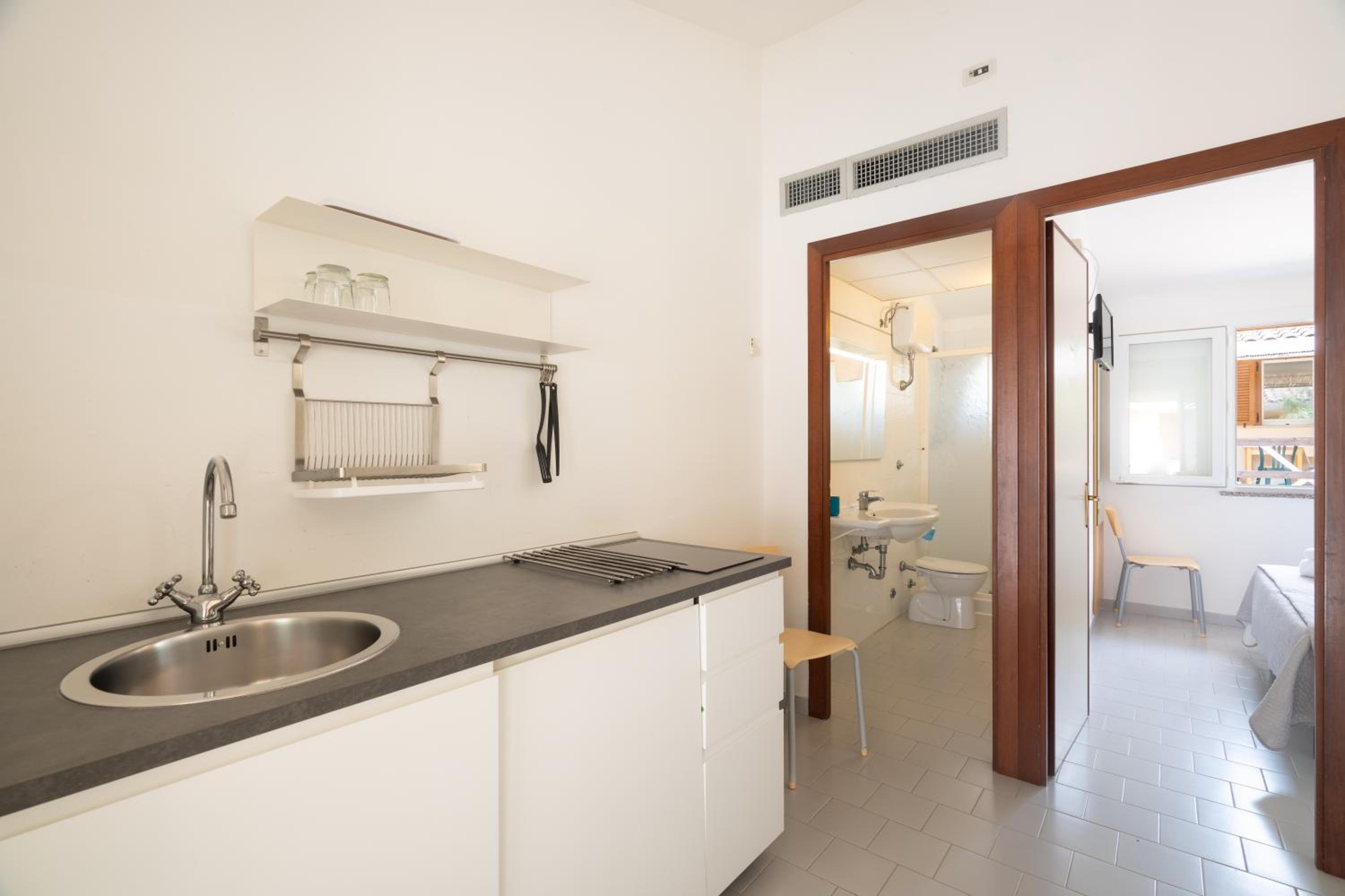 Bungalow with Kitchenette photo 3