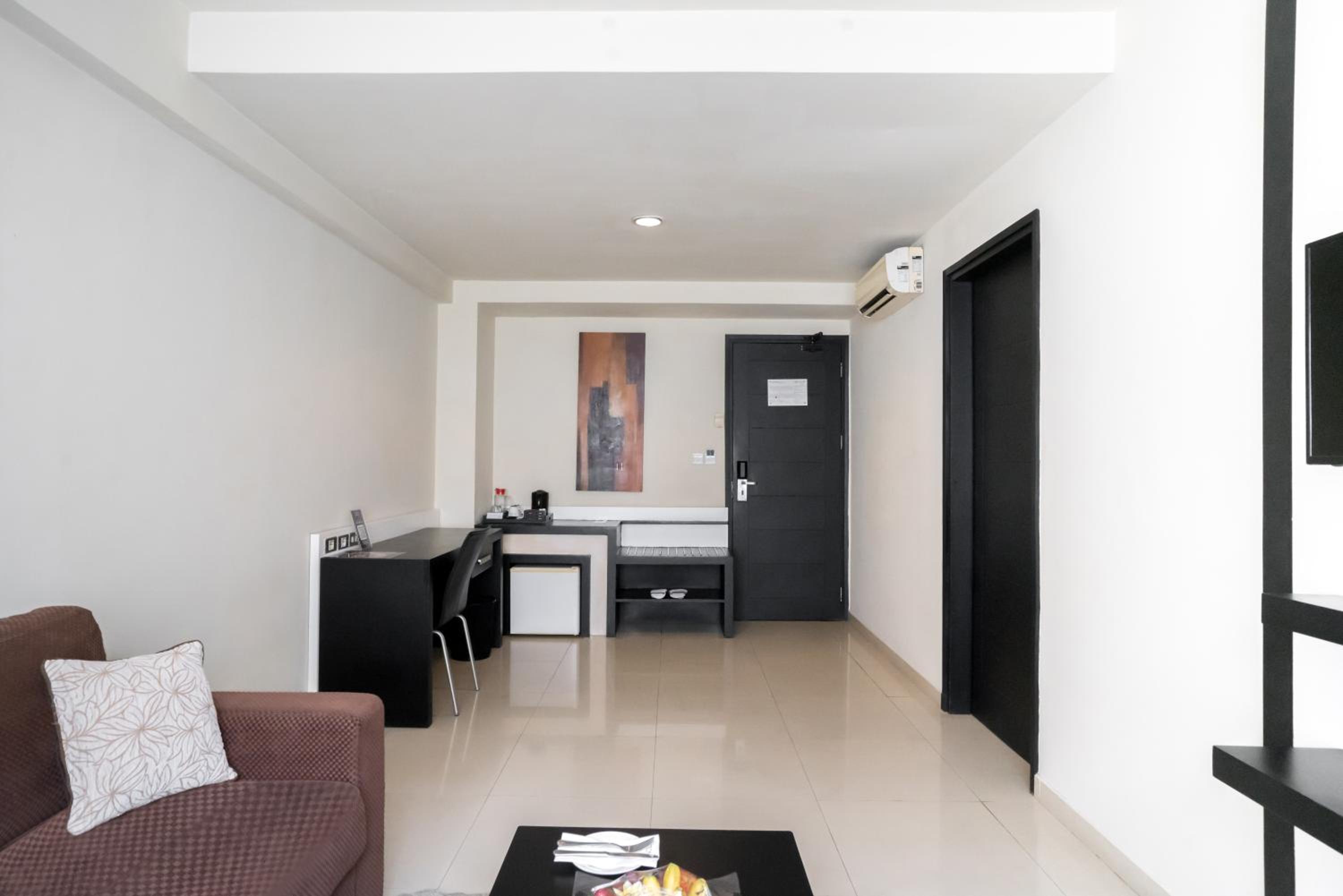 Deluxe Room - Photo 4