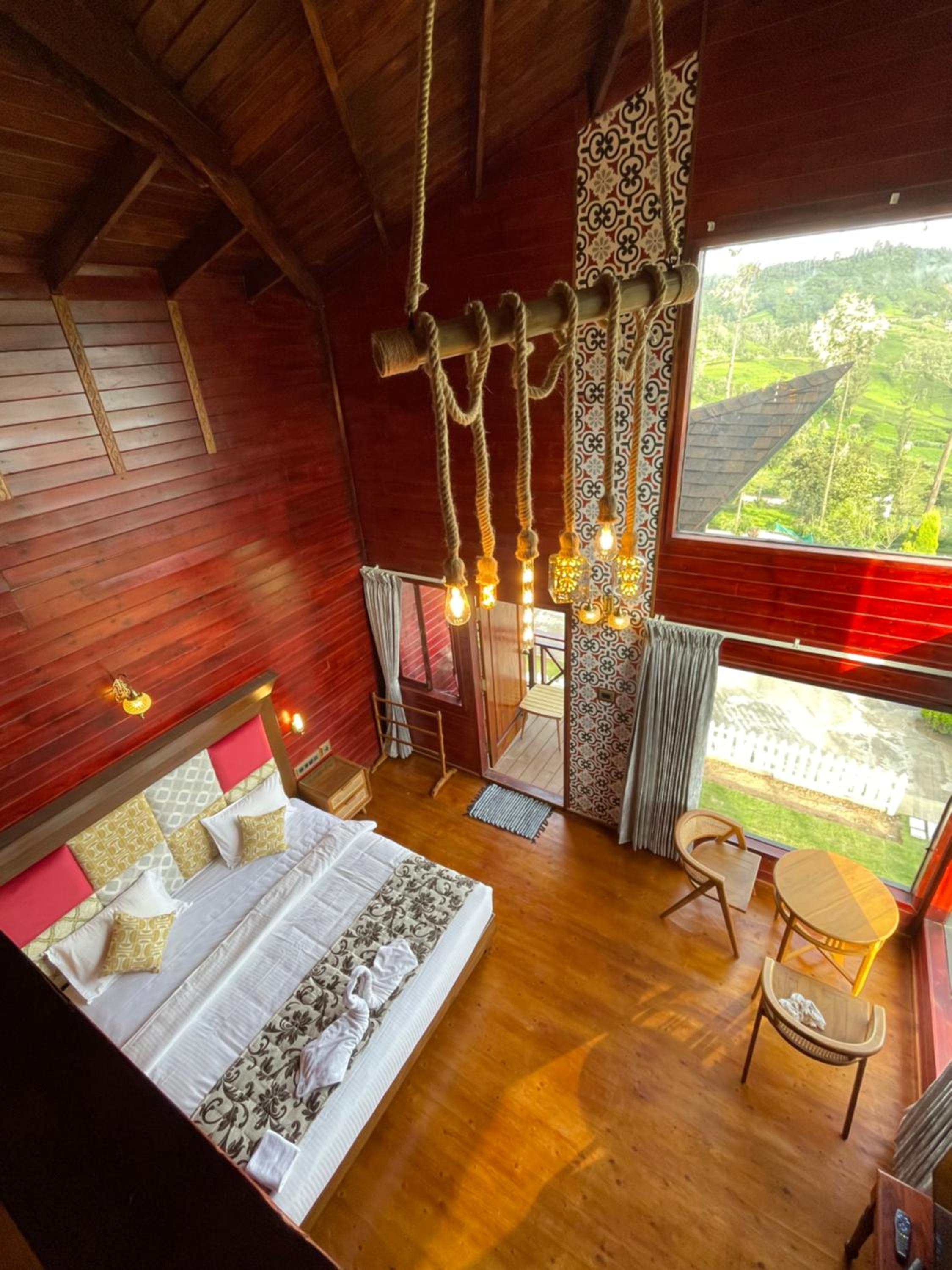 Villa - Photo 3