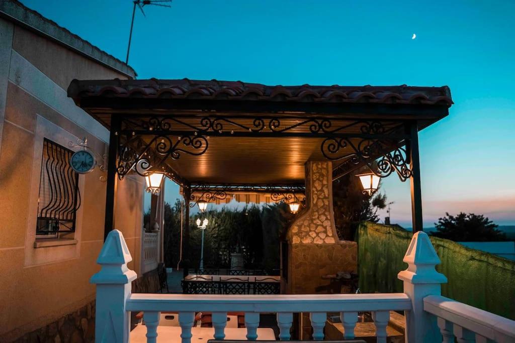 Villa photo 2