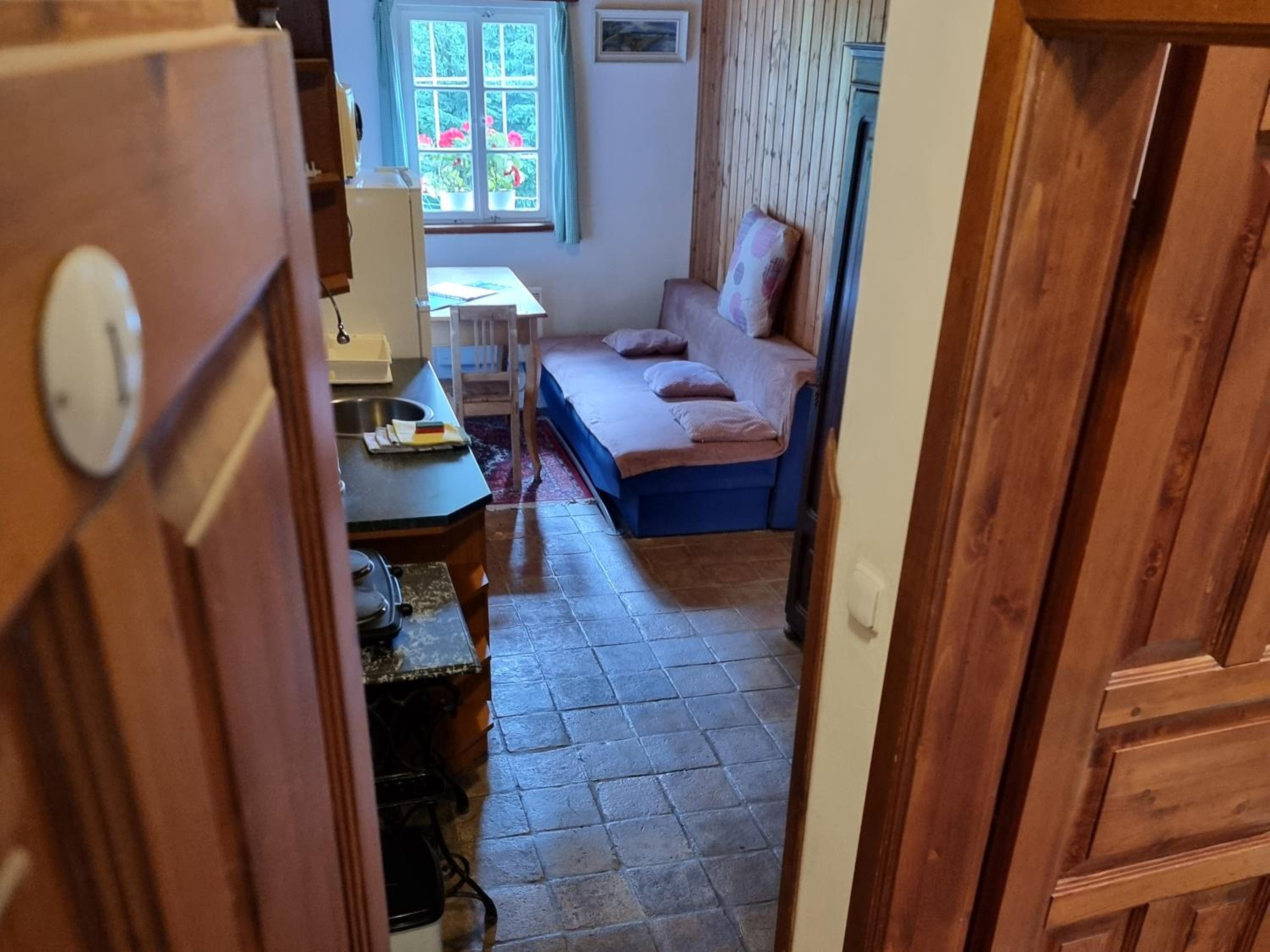 Apartment - Ground Floor photo 2