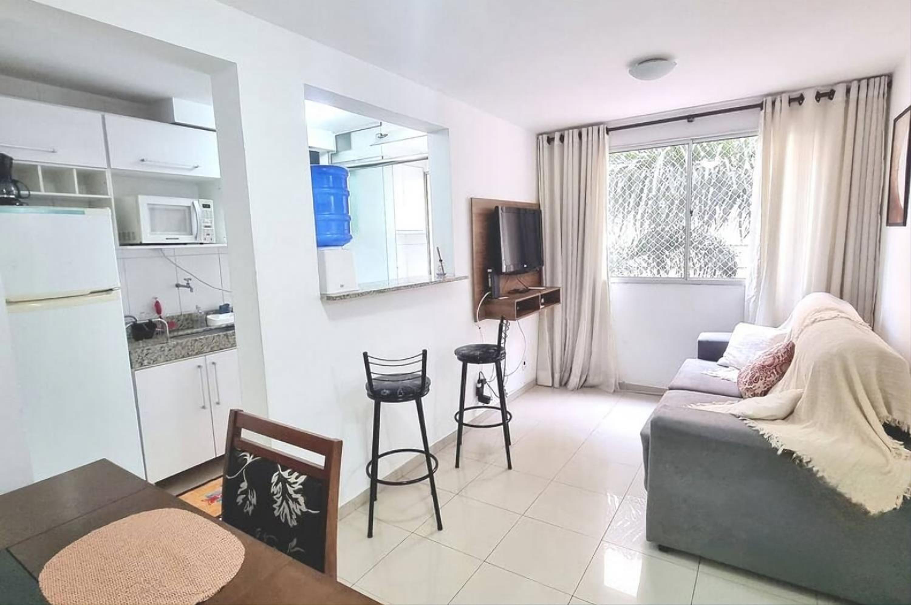 Apartment photo 2