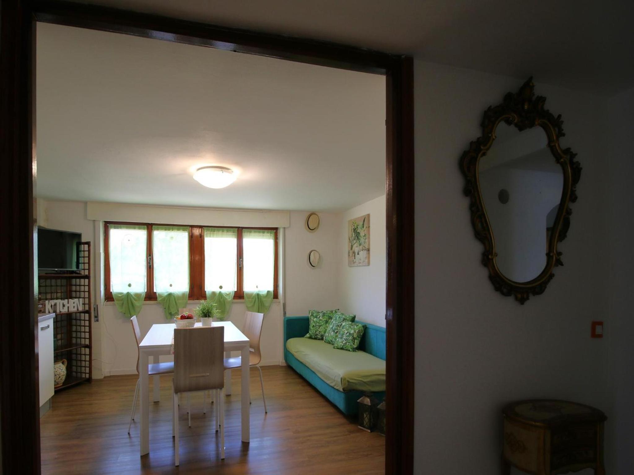 Apartment With Garden View photo 3