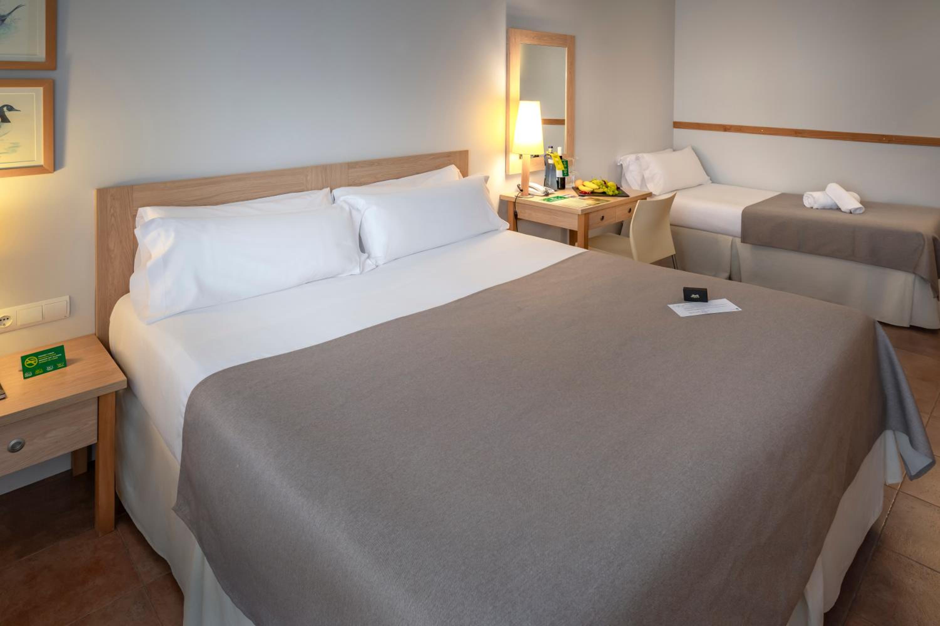 Comfort Triple Room (3 adults) - Photo 1