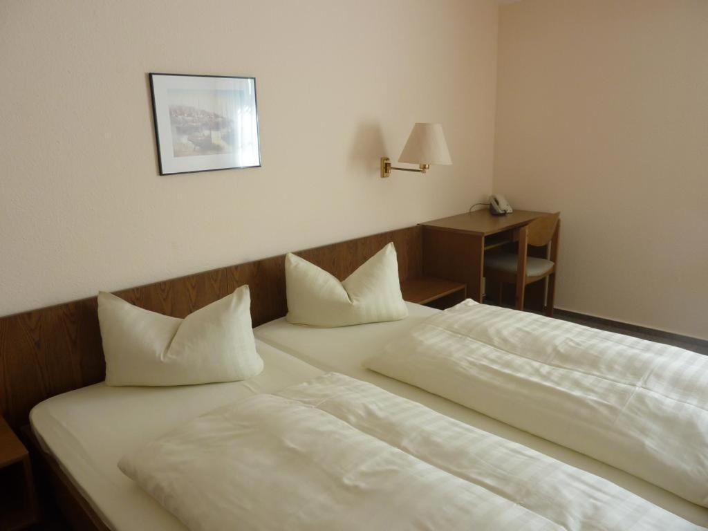 Single Room photo 3