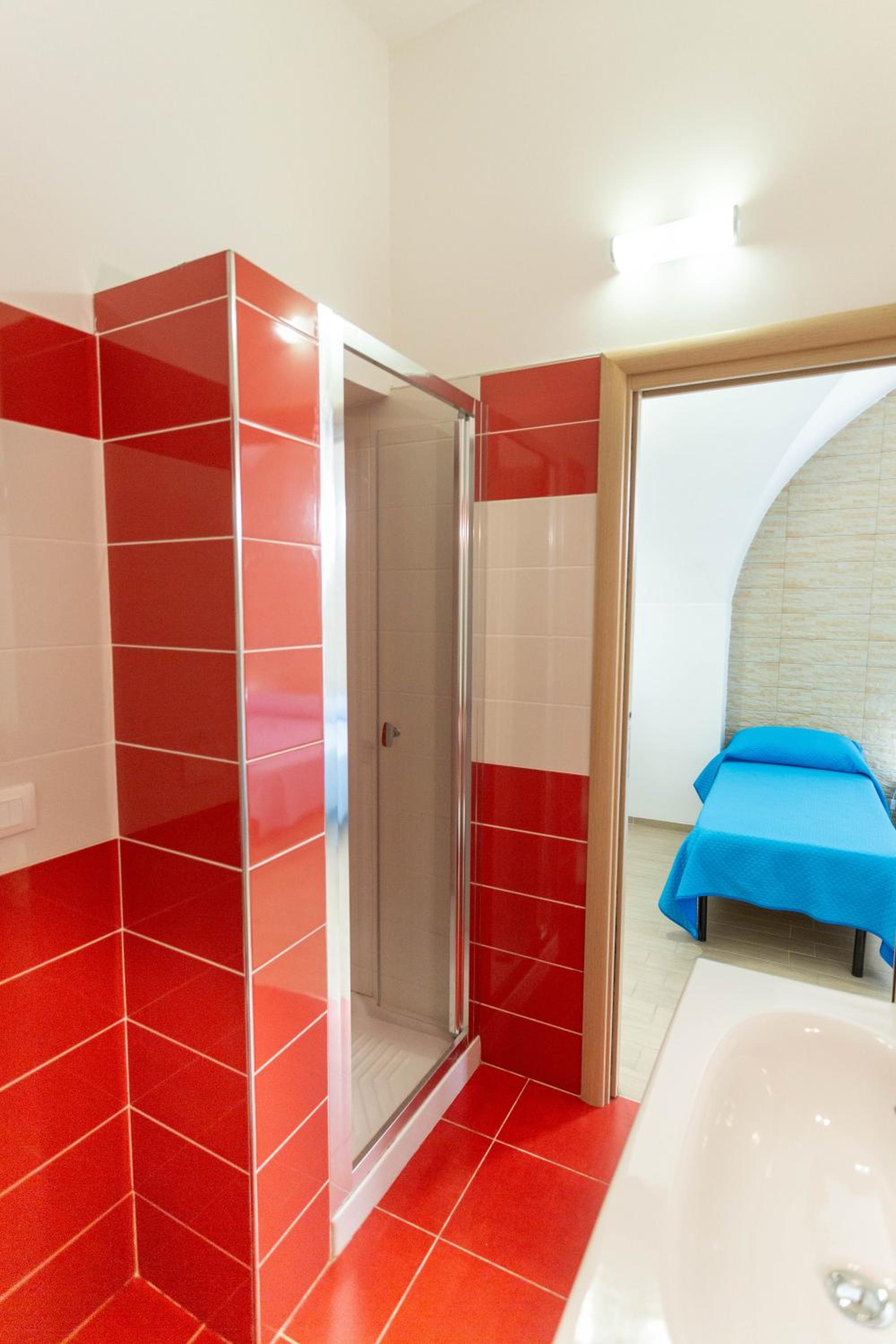 Deluxe Room (2 Adults + 1 Child) photo 3