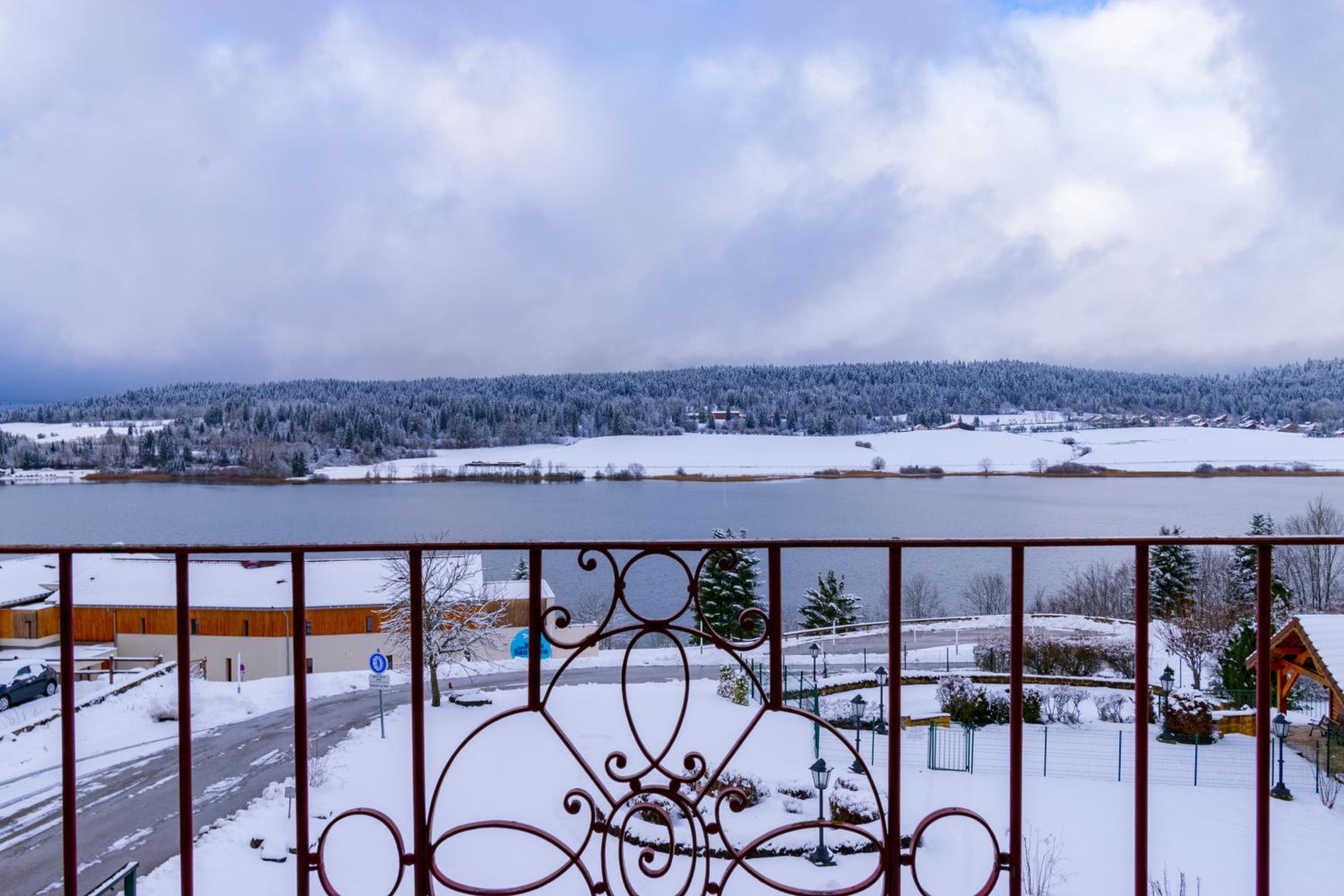 Double Room with Balcony photo 3