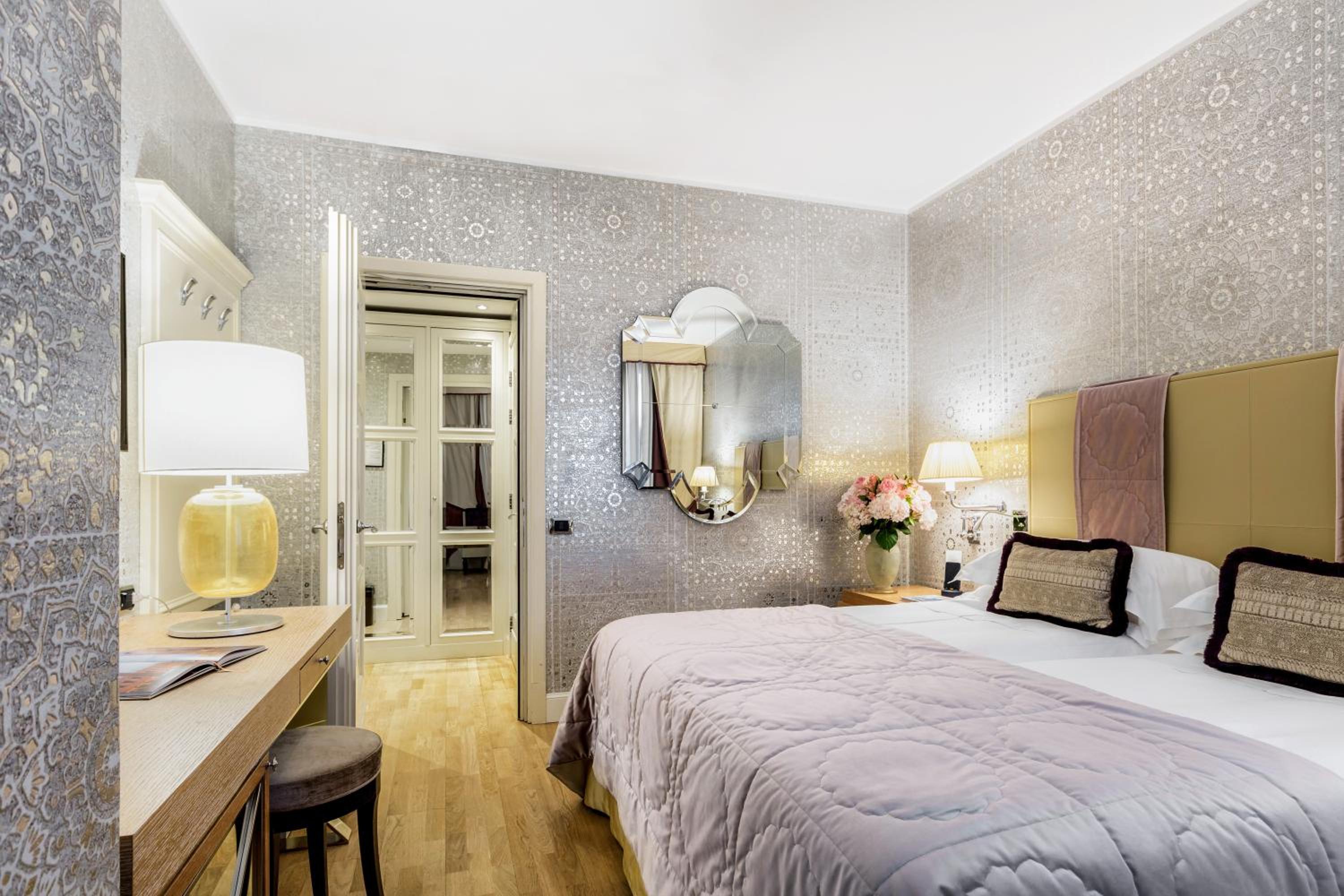 Superior Double Room - Photo 1