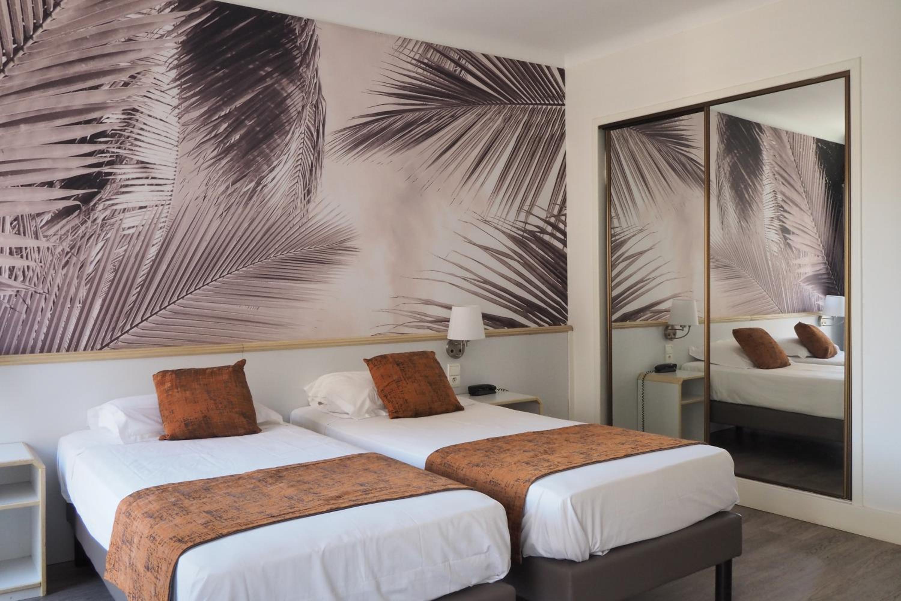 Comfort Twin Room - Photo 7