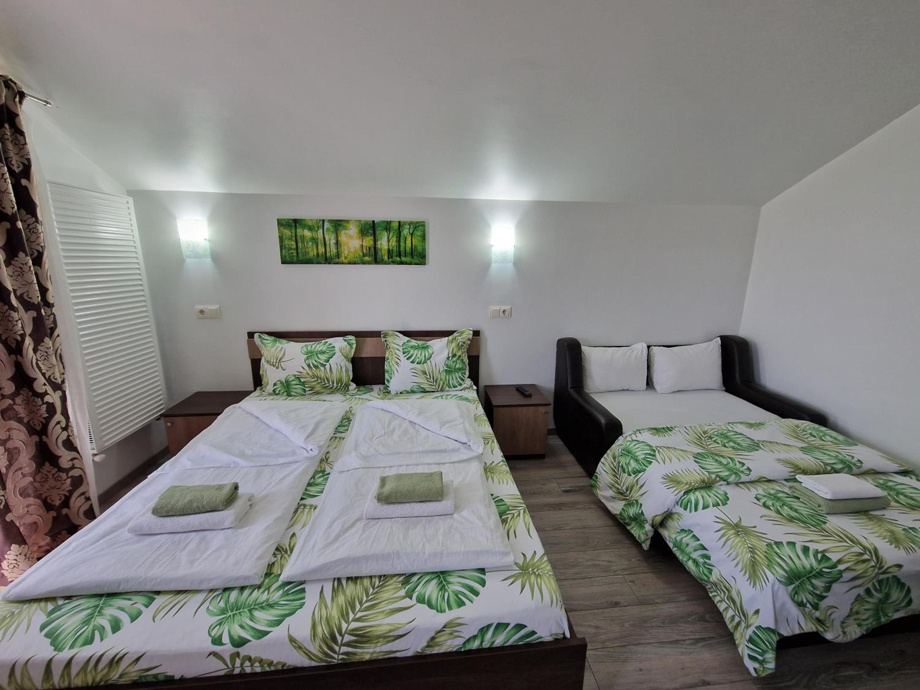 Triple Room photo 2
