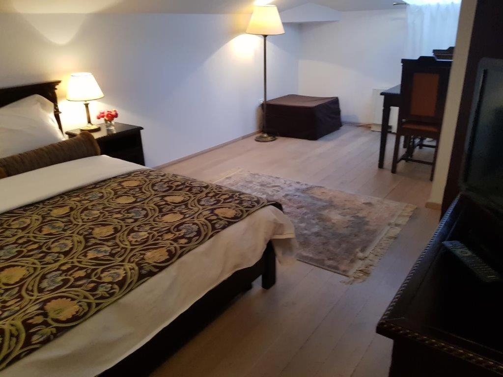 Superior Double Room Attic photo 2