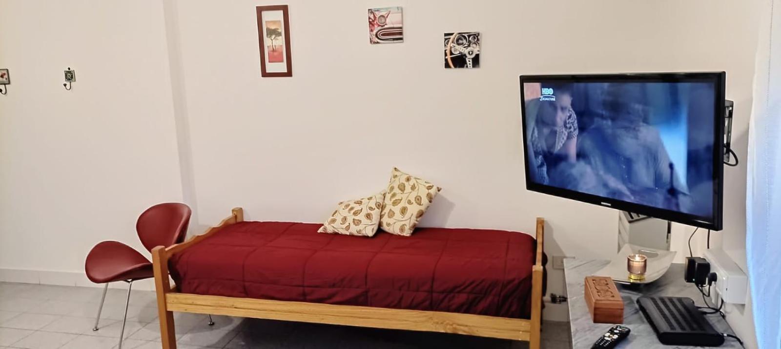 Apartment with City View photo 2