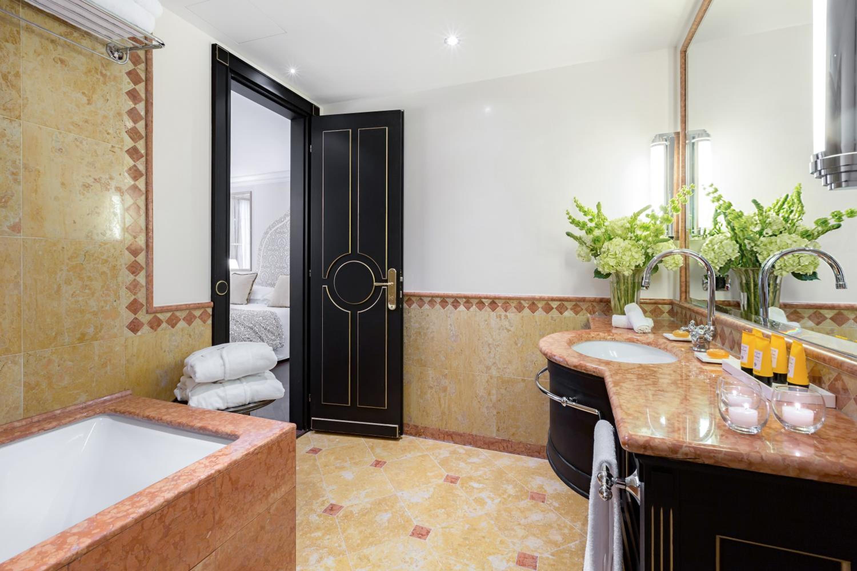 Splendid Heritage Suite - Photo 4