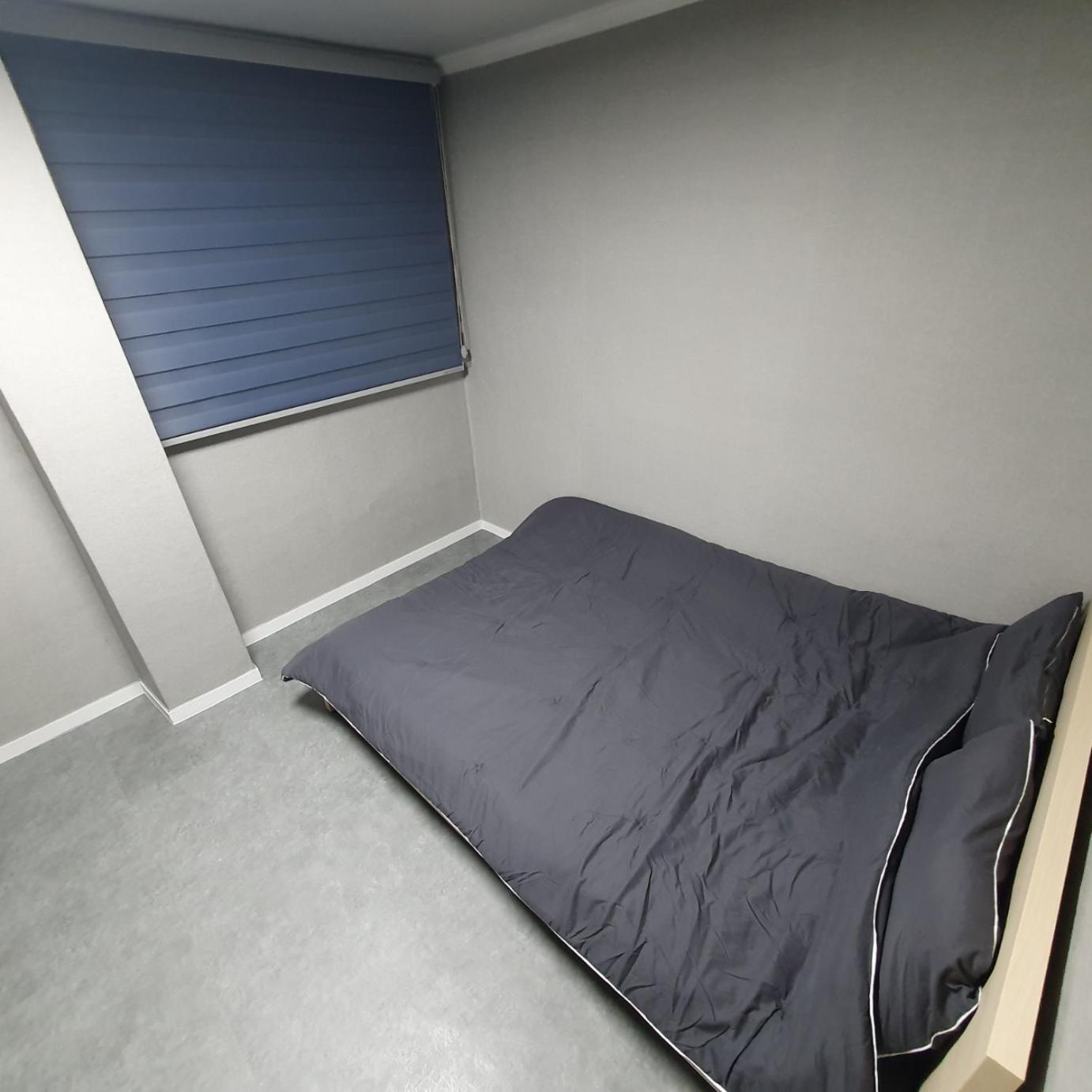 Double Room - Photo 7