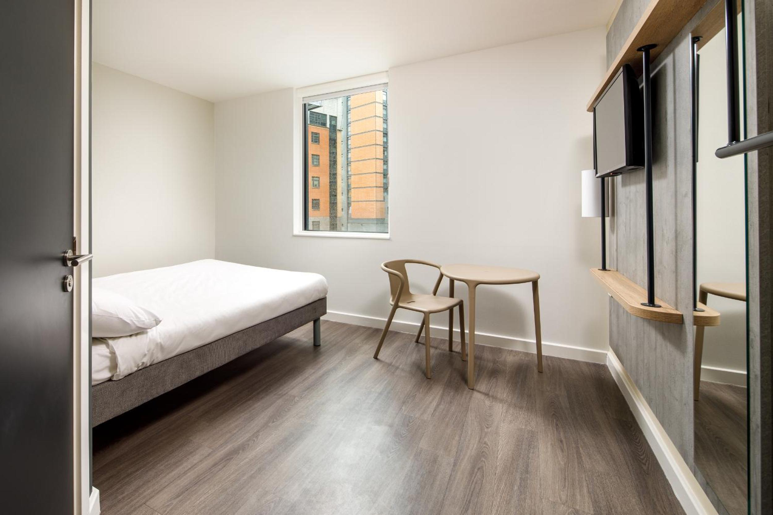 Double Room - Disability Access - Photo 1