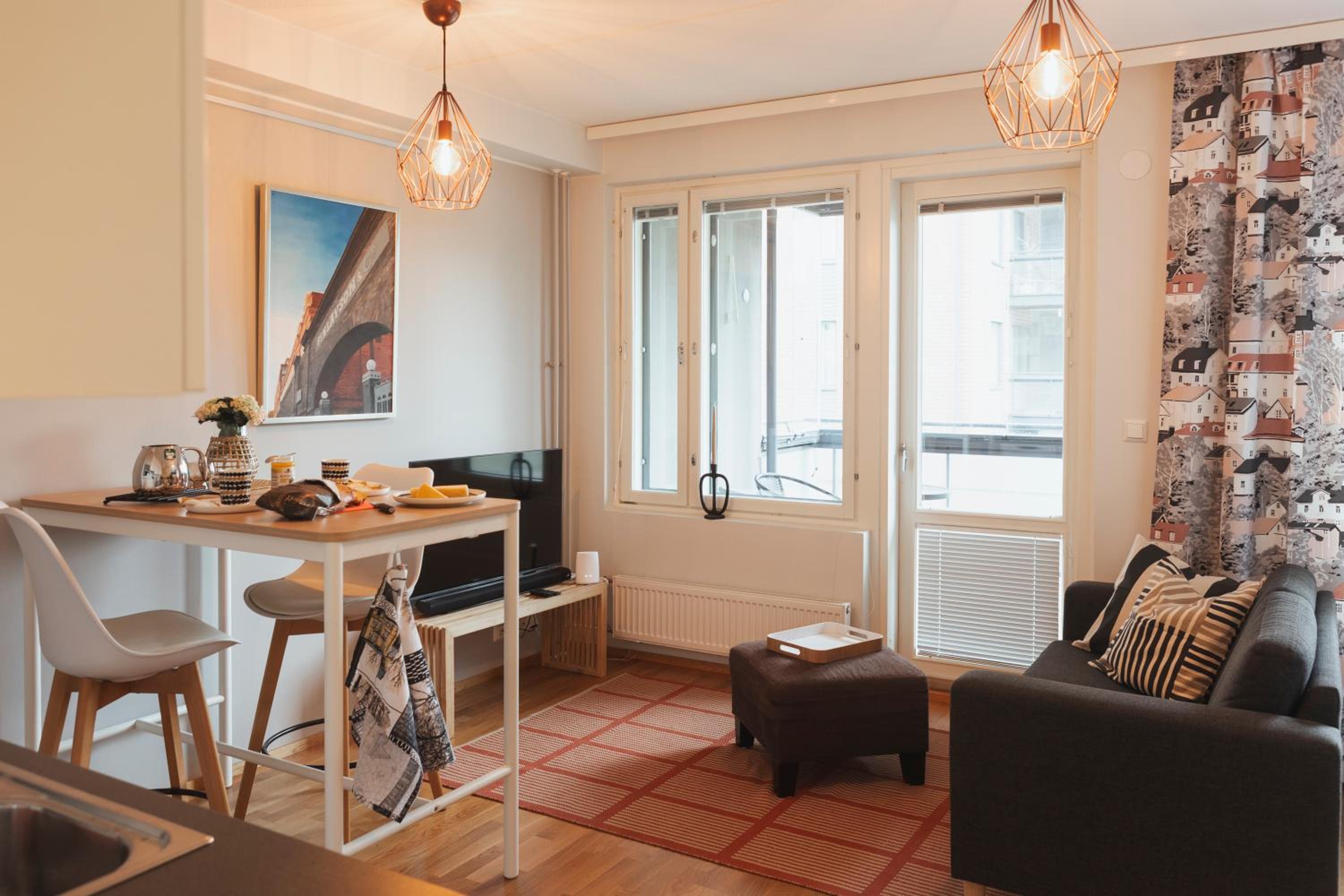 One-Bedroom Apartment