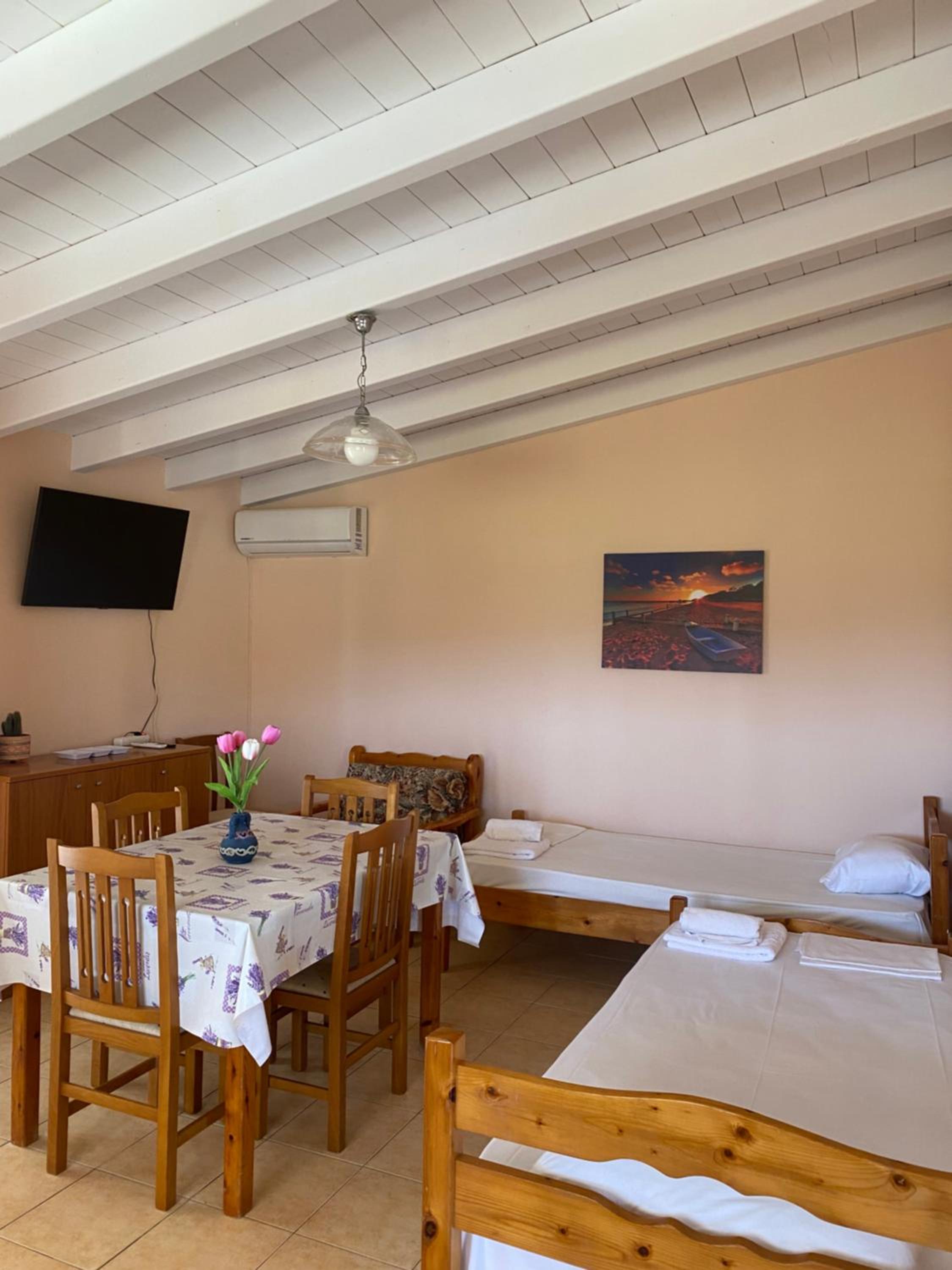 Family Room with Terrace photo 1