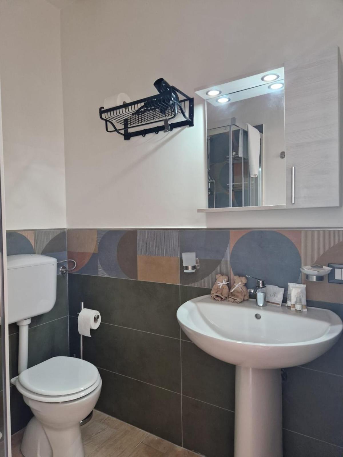 Double Room with Balcony photo 3