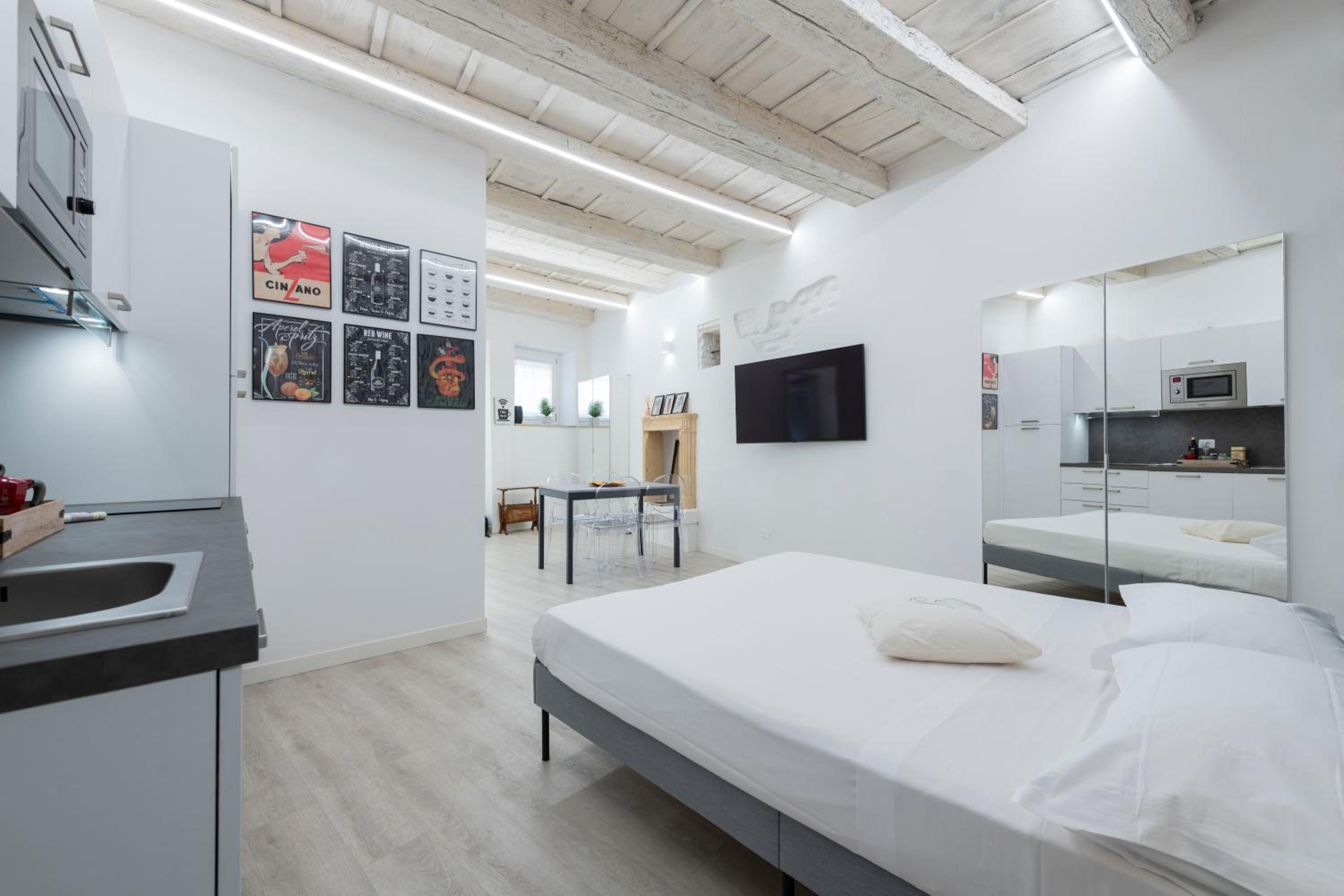 One-Bedroom Apartment