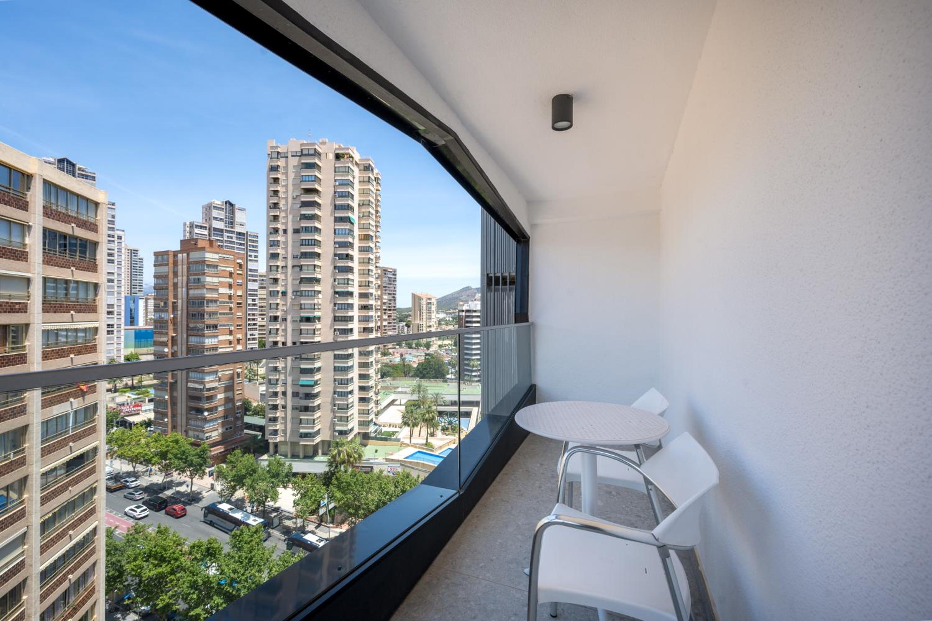 Classic Double Room with City View photo 3
