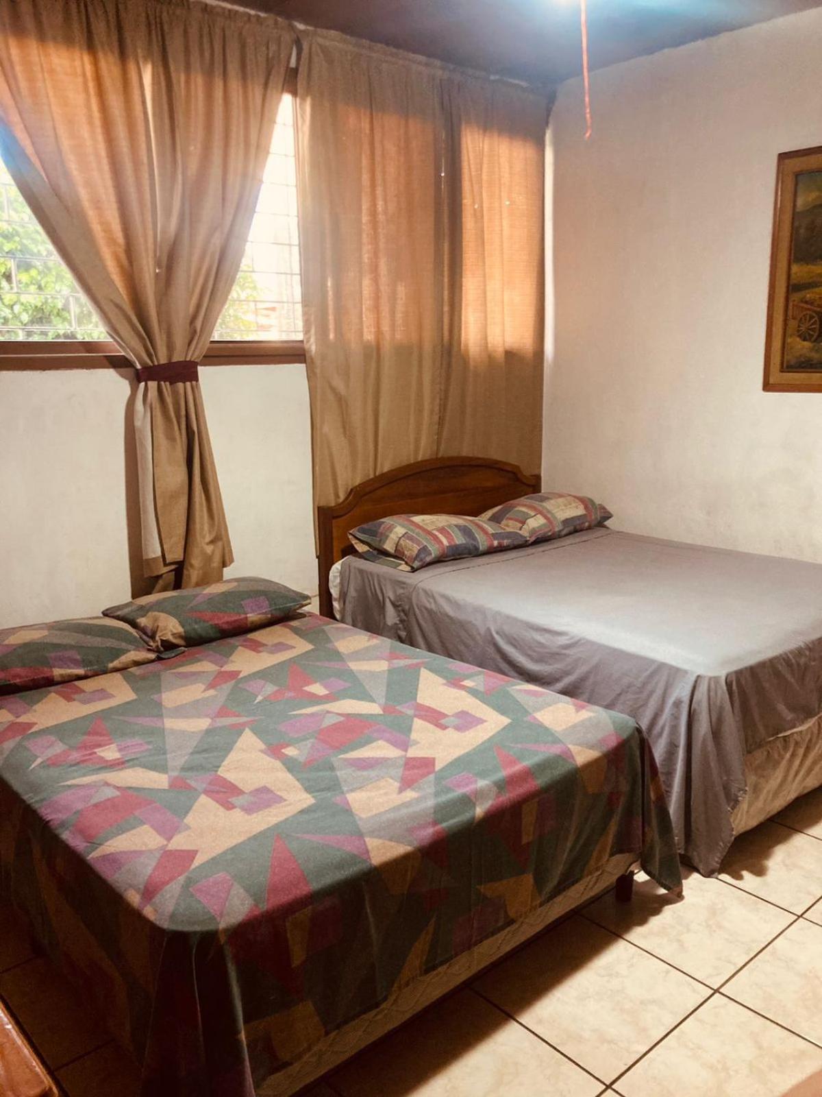 Standard Double Room with Shared Bathroom photo 3
