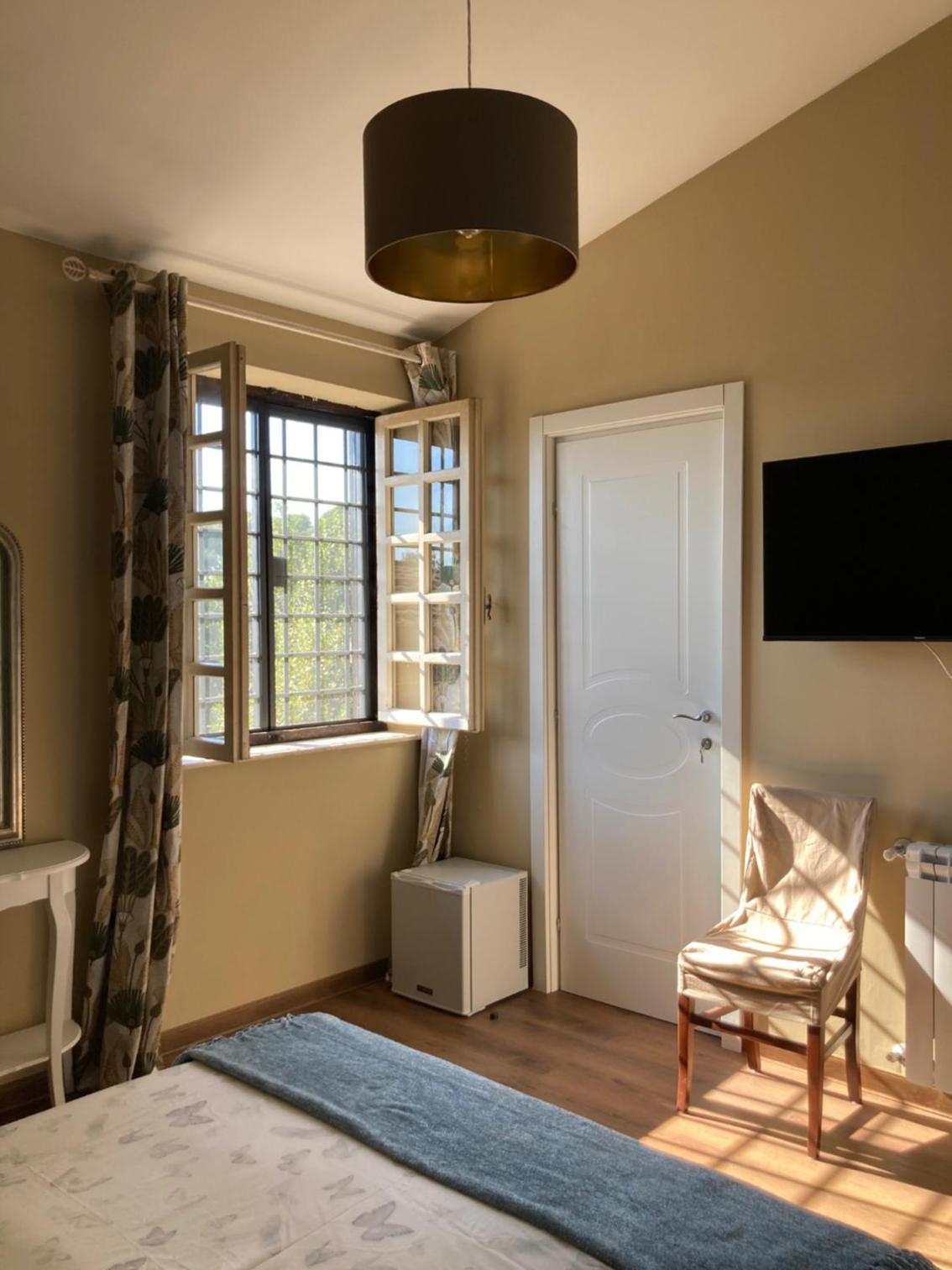Superior King Room photo 3