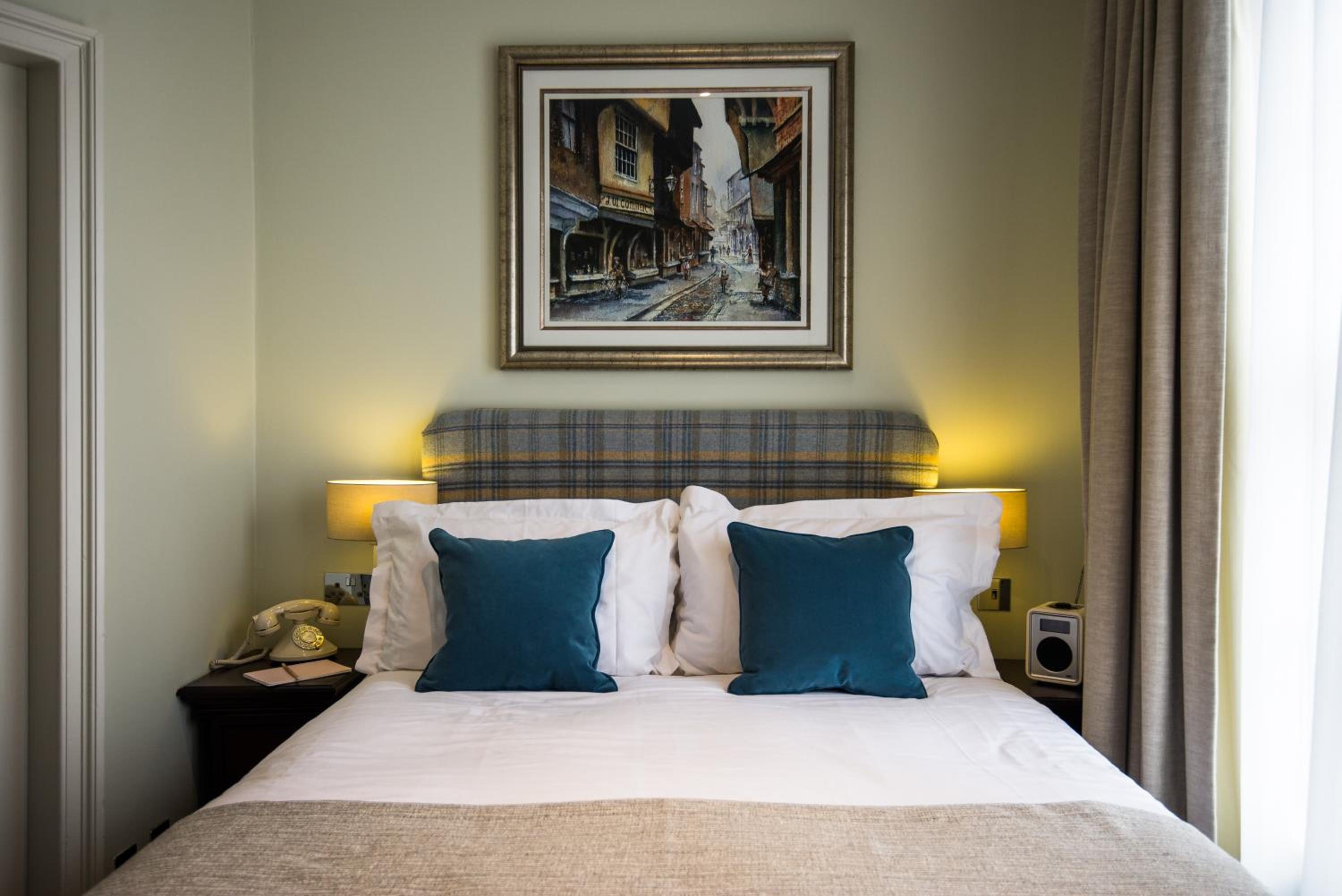 Cozy Double Room
