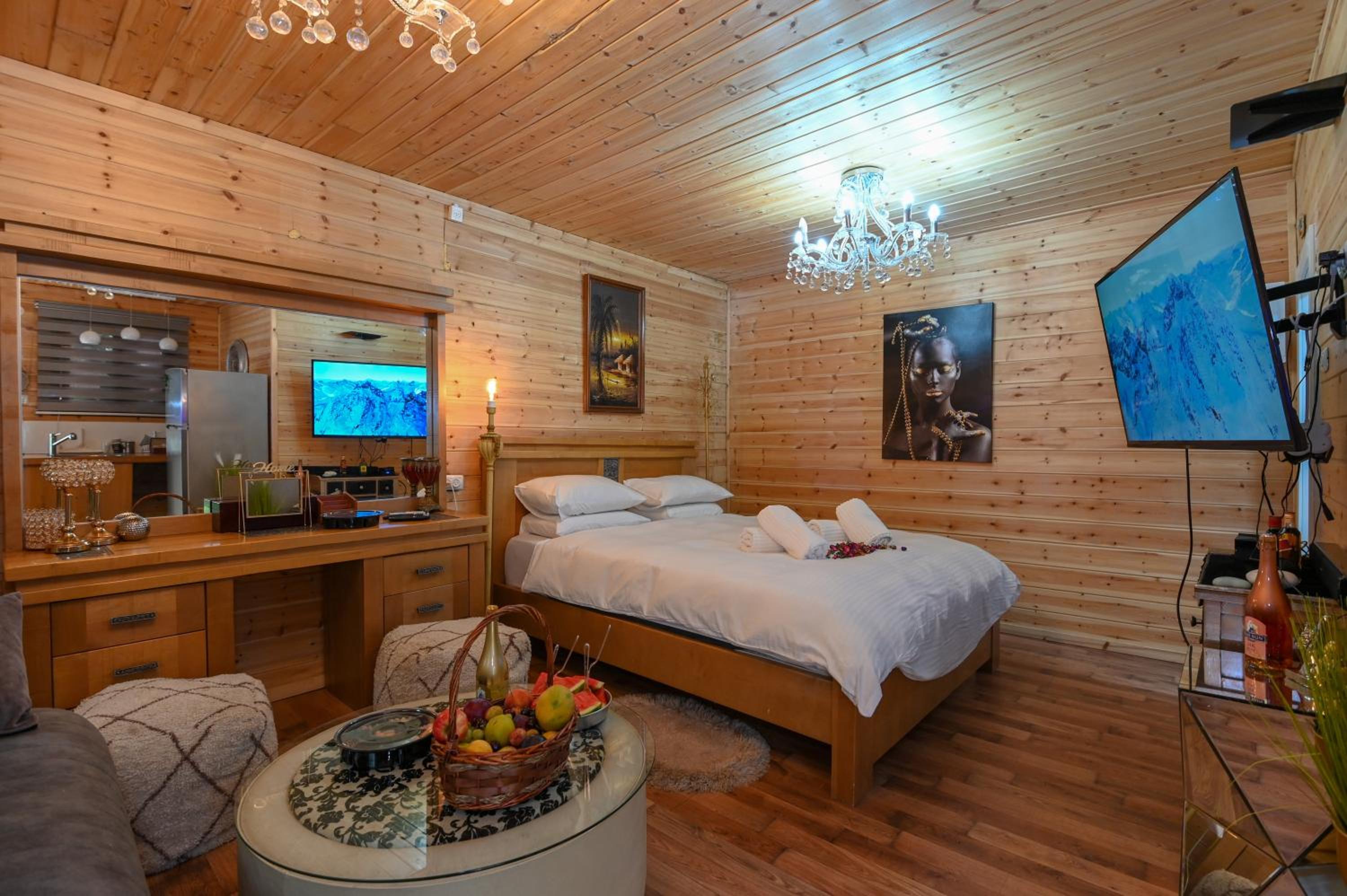 Suite with Spa Bath - Photo 3