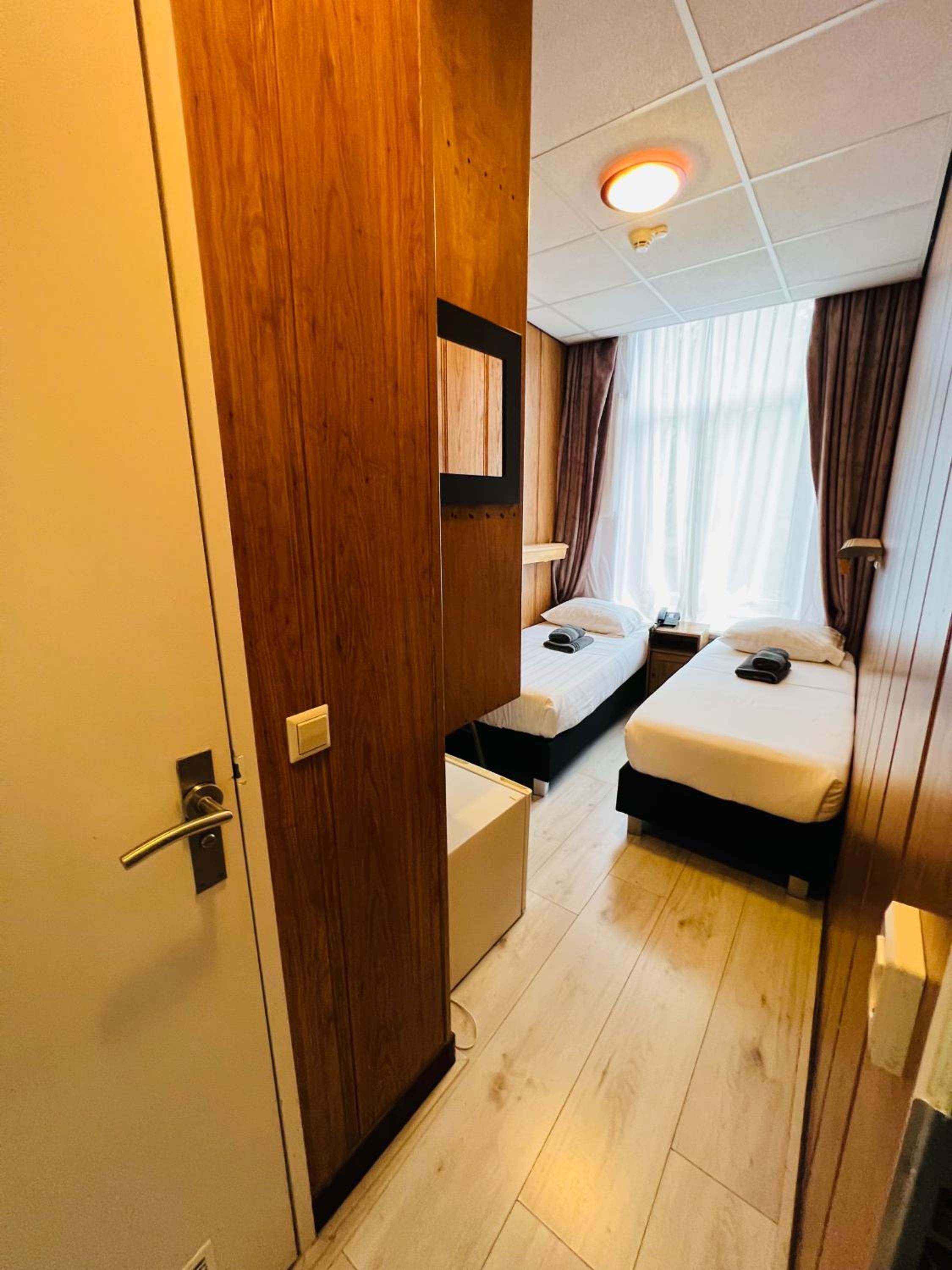 Twin Room photo 1