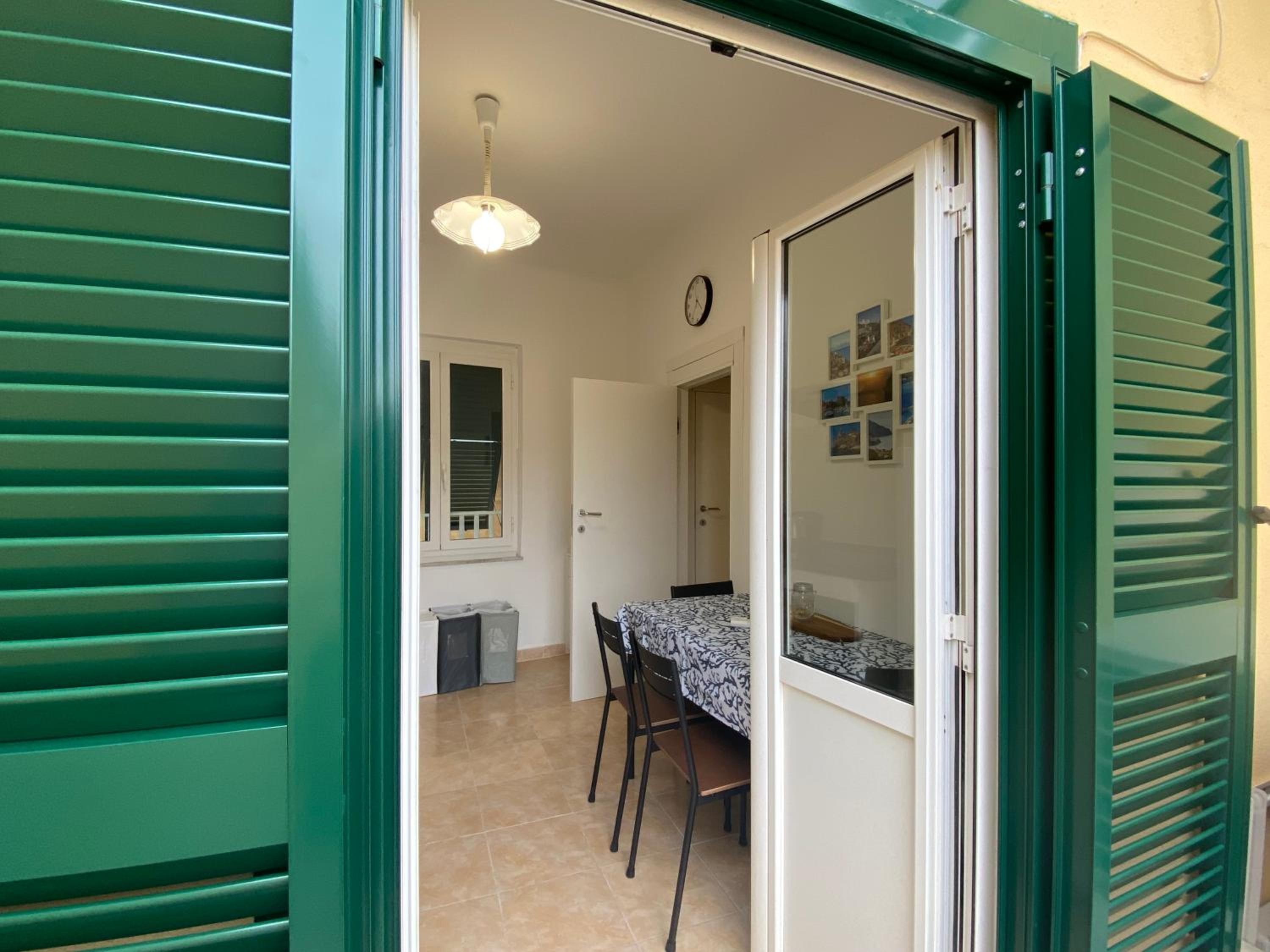 Two-Bedroom Apartment - Photo 10