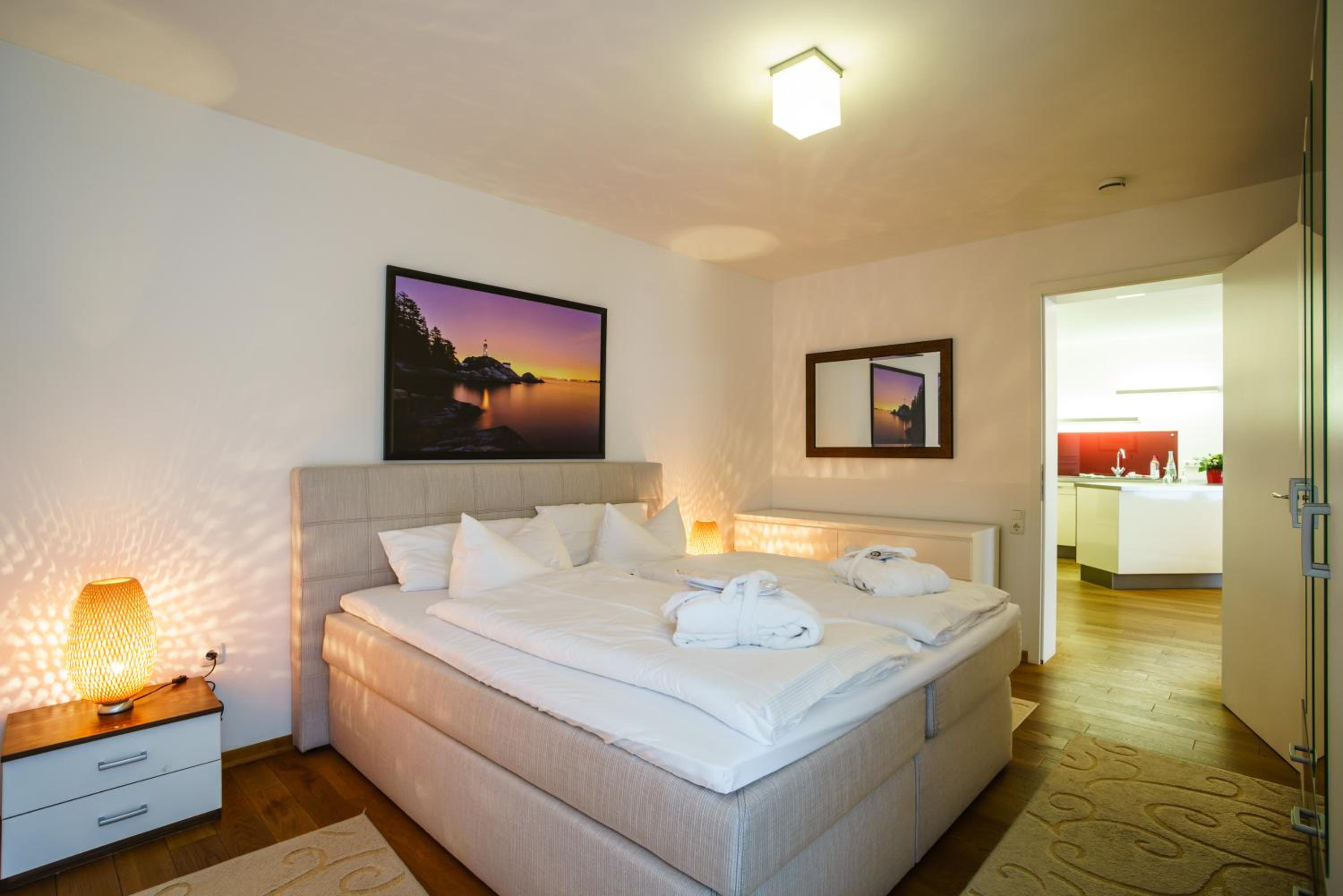 One-Bedroom Apartment - Annex photo 2