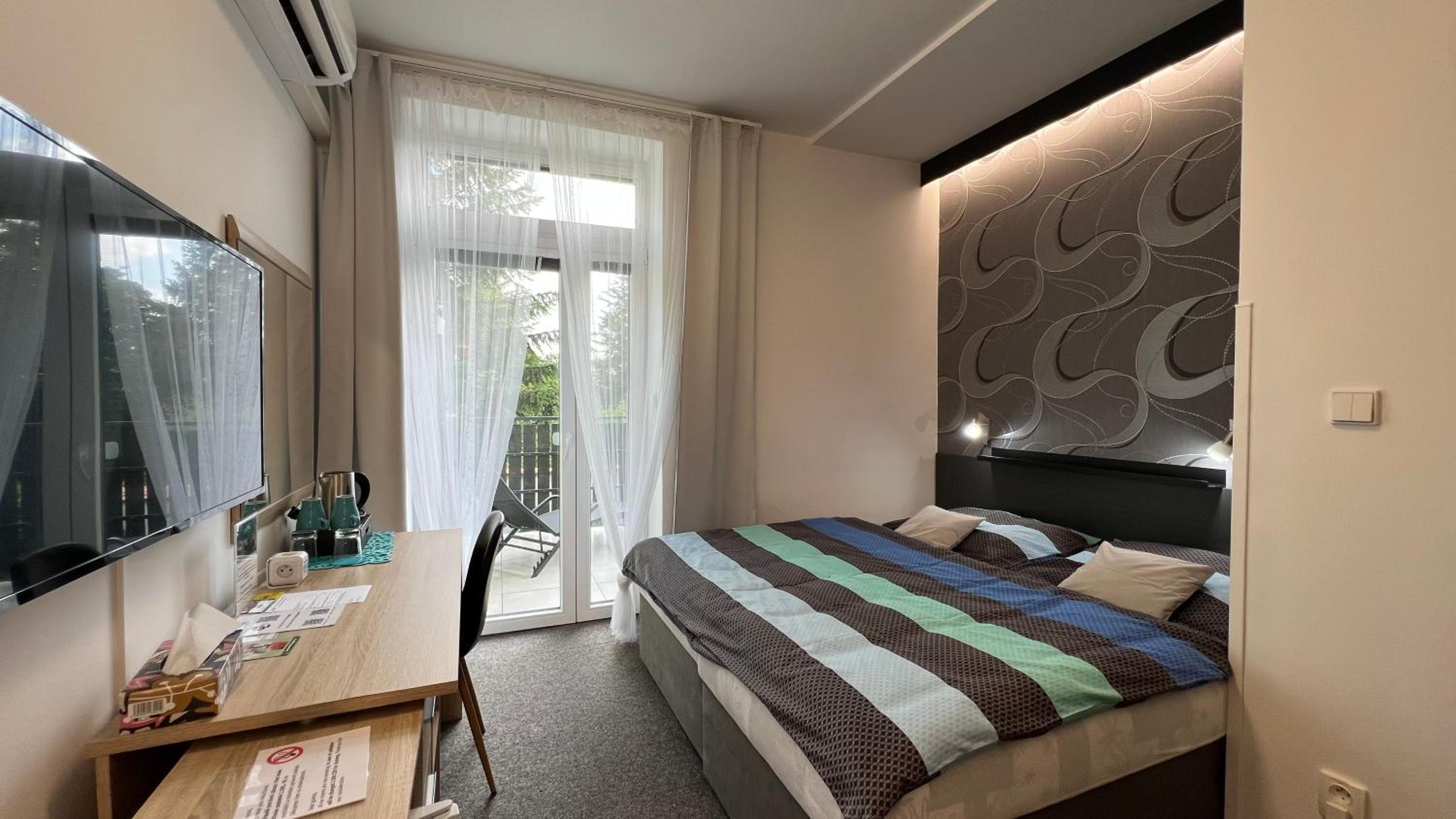 Deluxe Double Room with Balcony photo 1