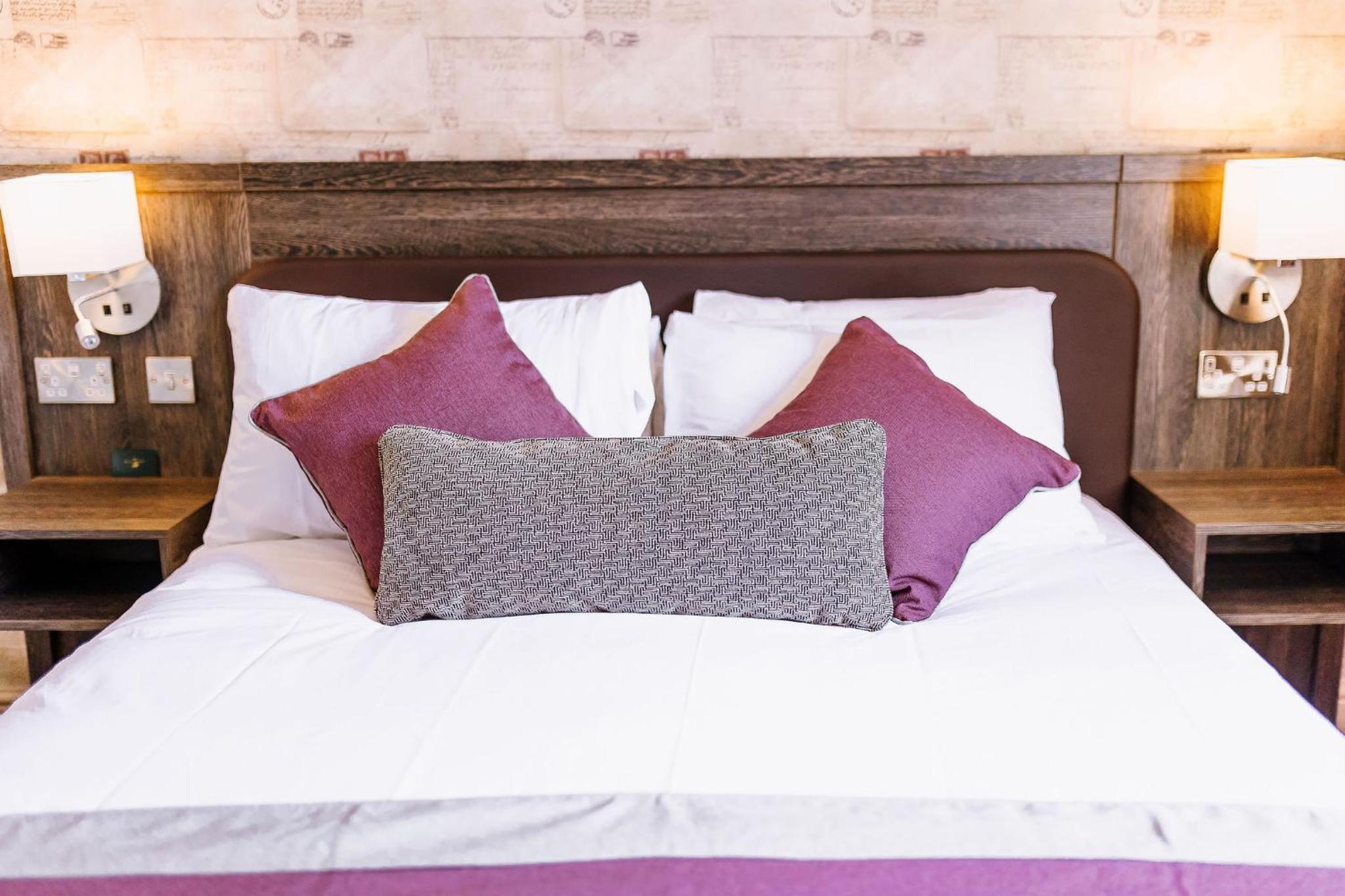 Double Room - Photo 11