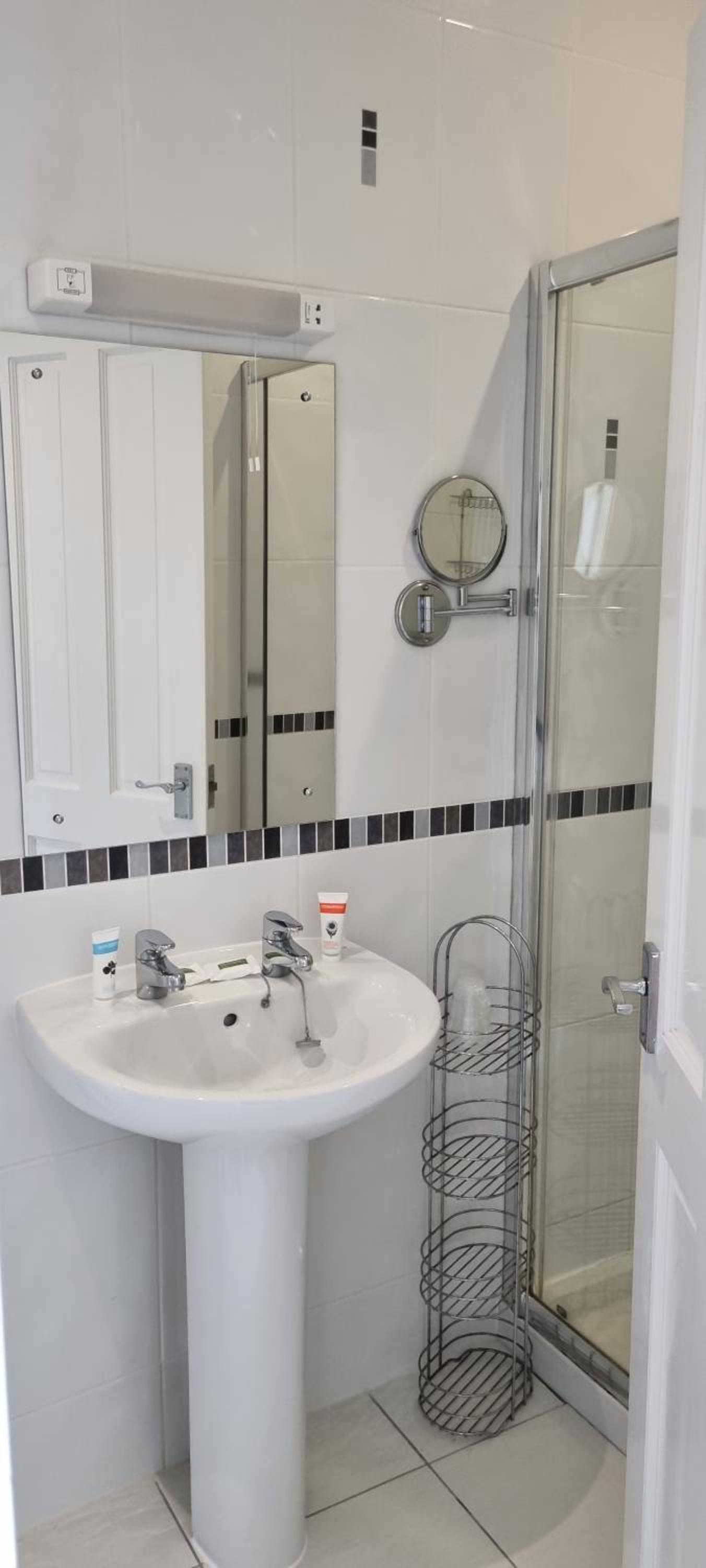 Small Double Room photo 2