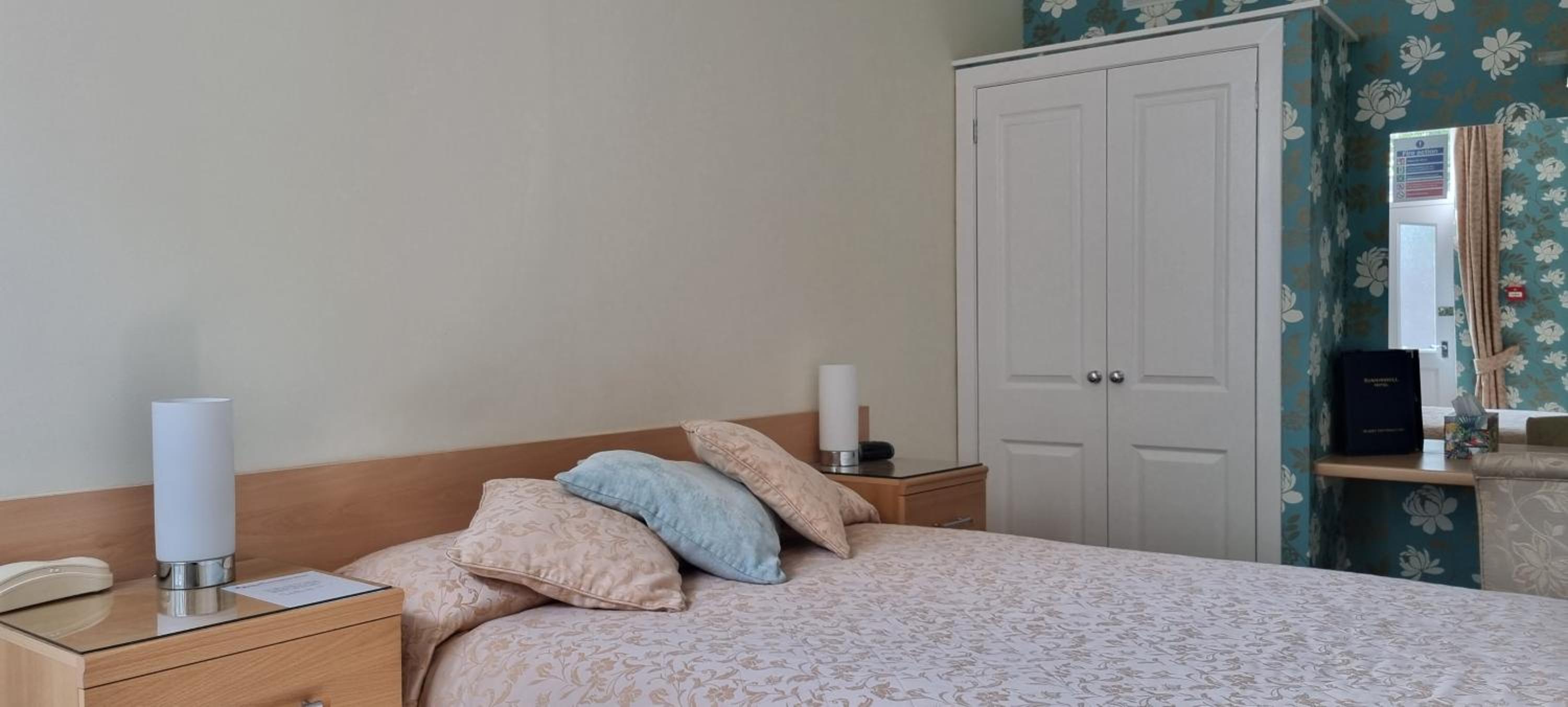 Small Double Room photo 3