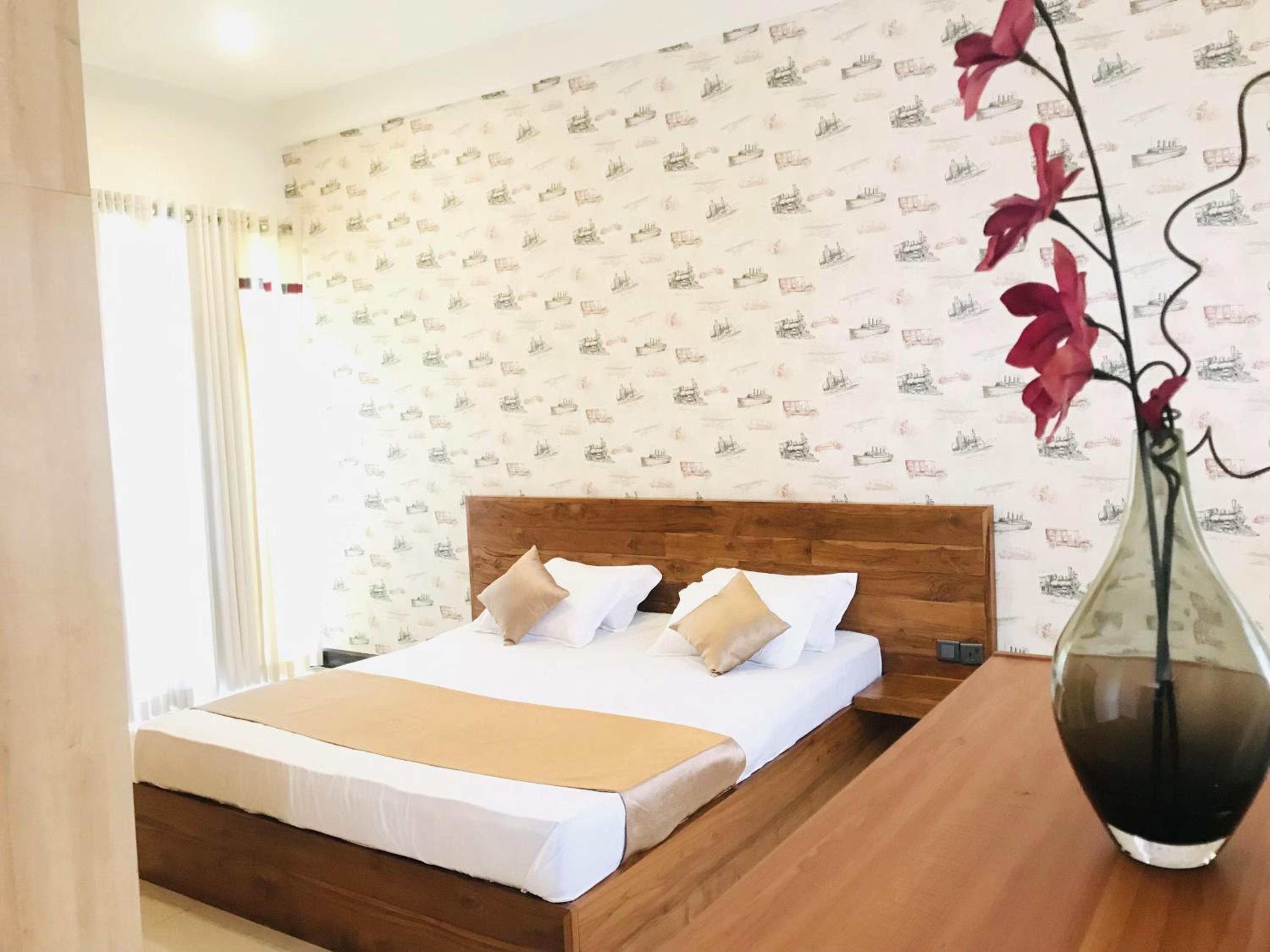 Deluxe Double Room with Balcony