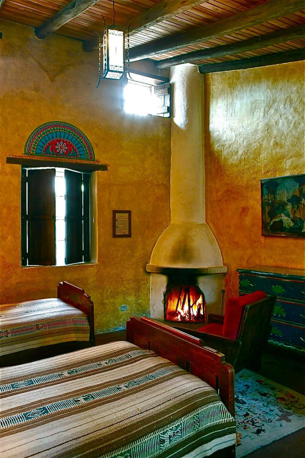 Double Room - Photo 11