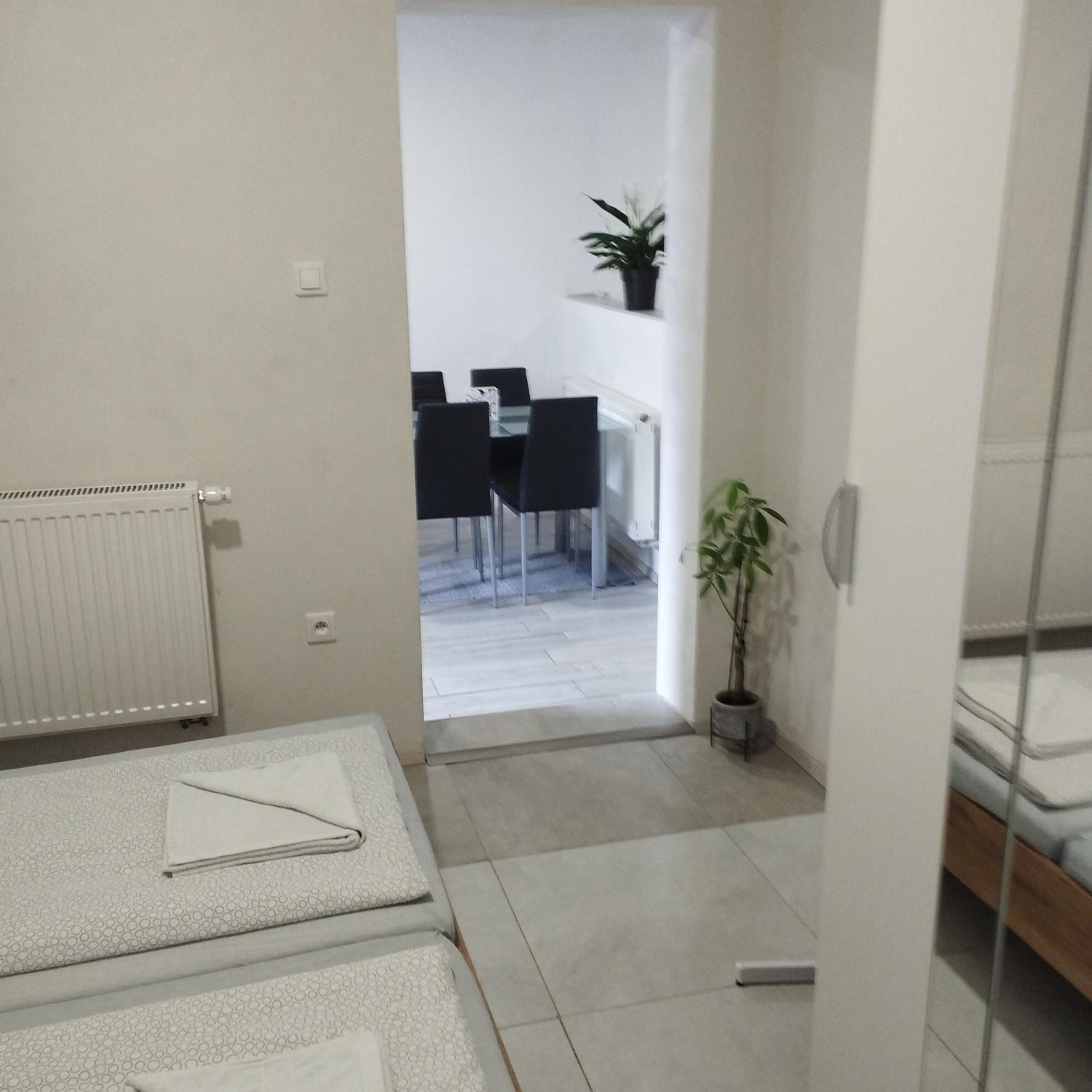 Premium Quadruple Room - Photo 10