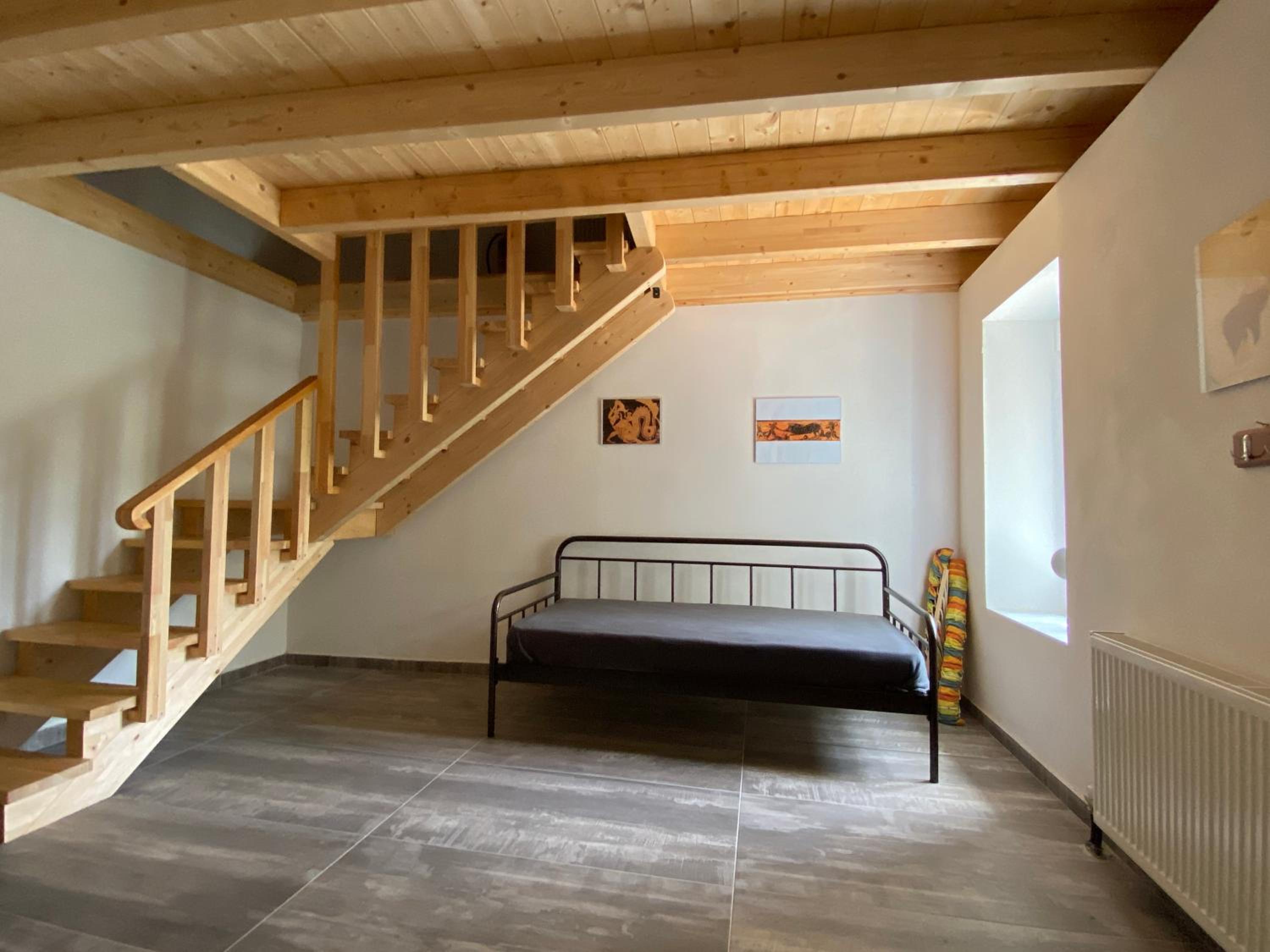 One-Bedroom House photo 1