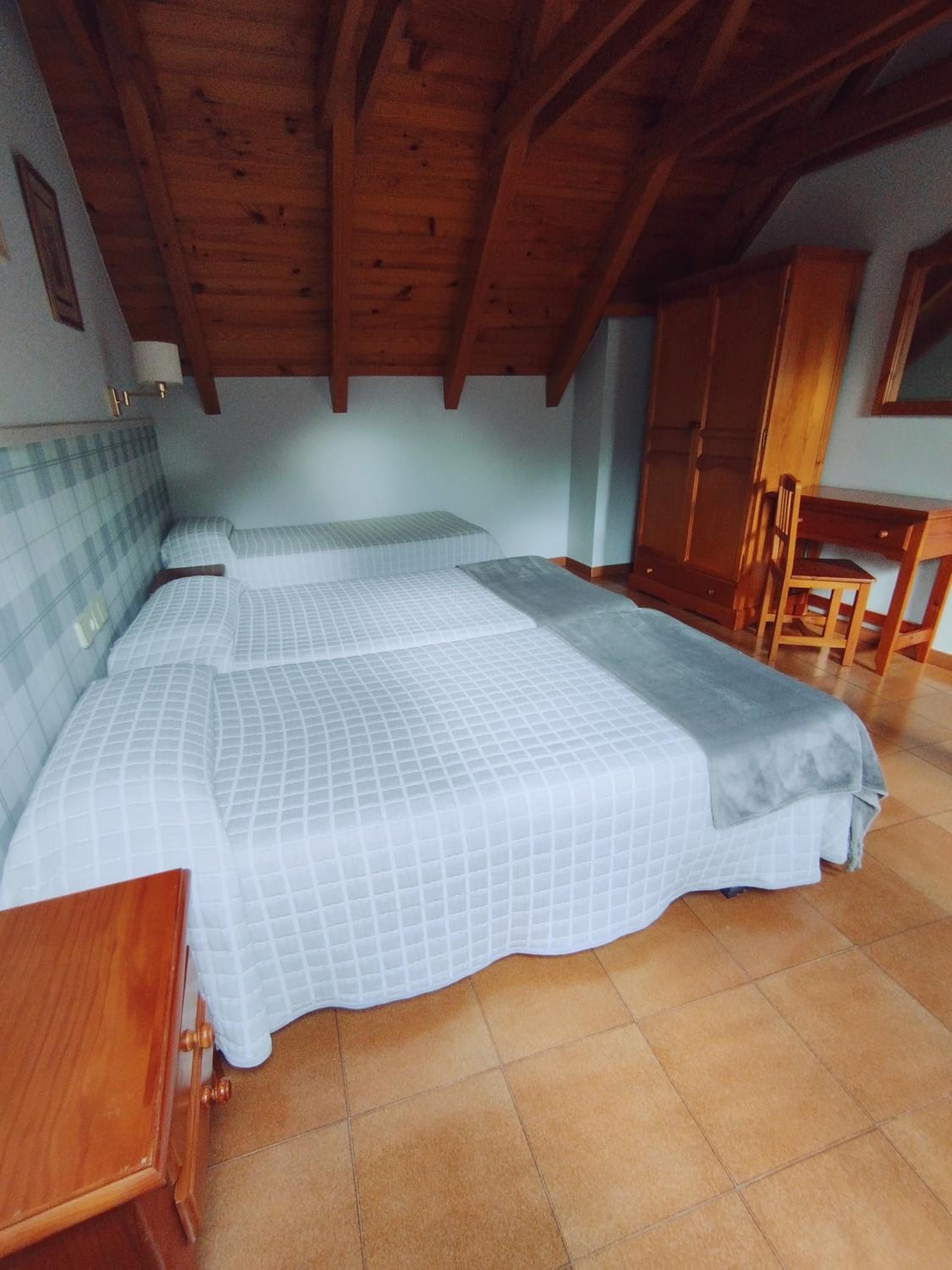 Quadruple Room photo 2