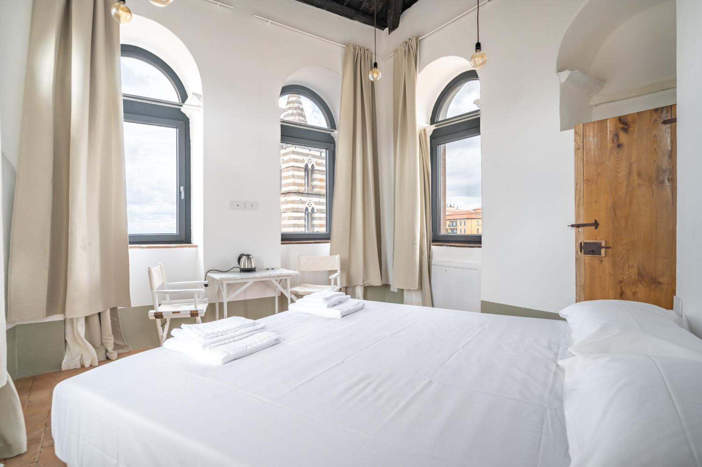 One-Bedroom Apartment with Chromotherapy photo 1