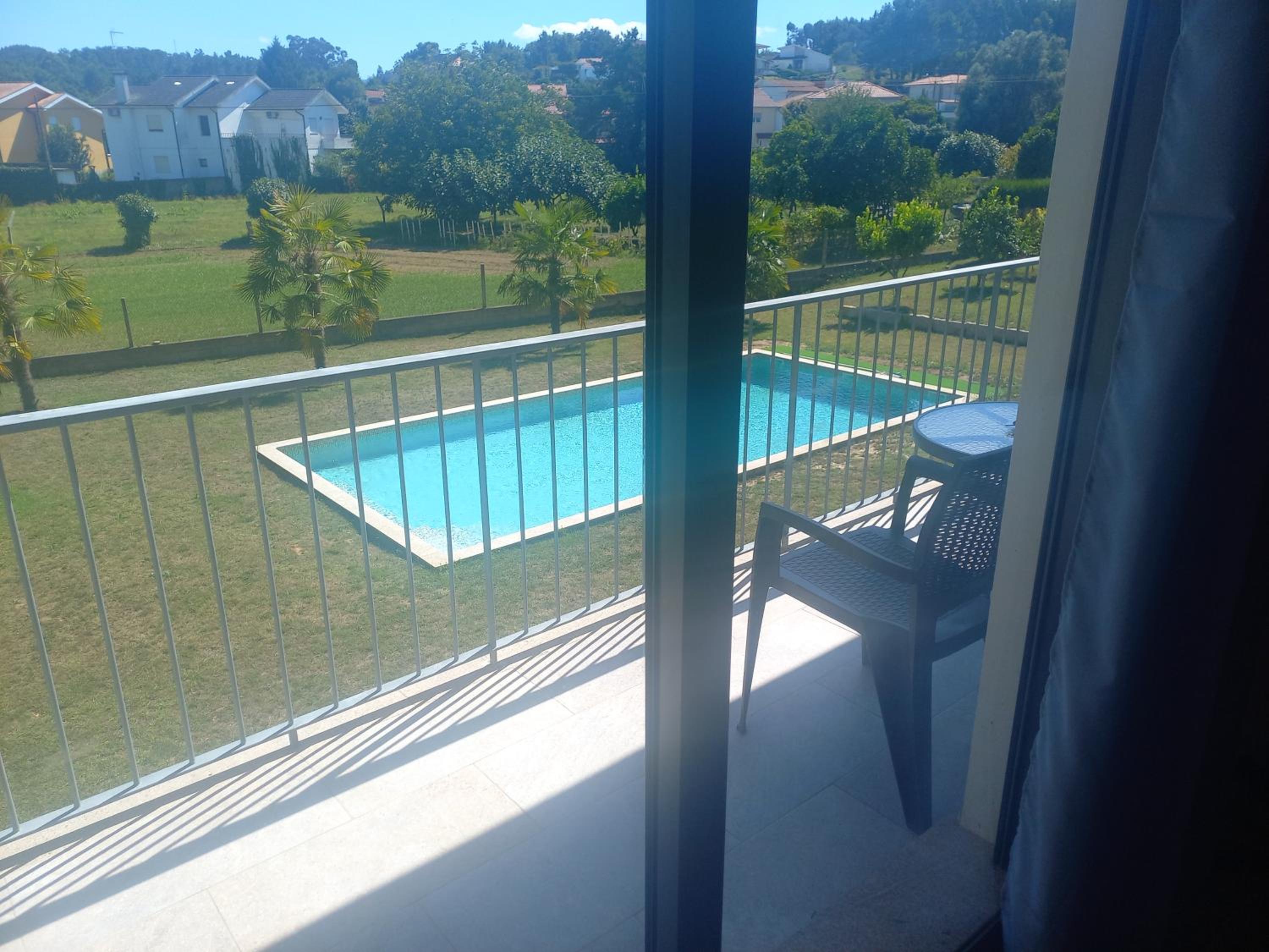 Apartment with Pool View  - Photo 3