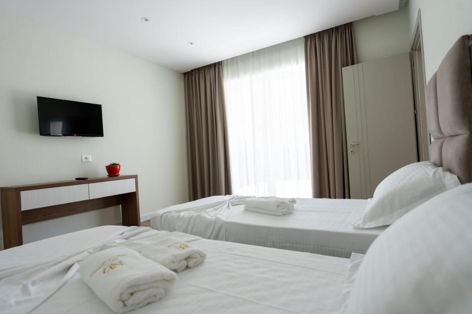 Triple Room with Balcony photo 3