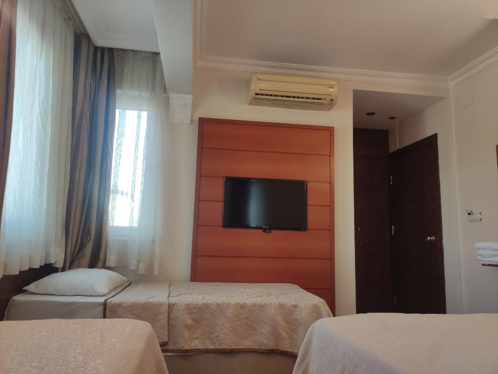 Triple Room photo 2