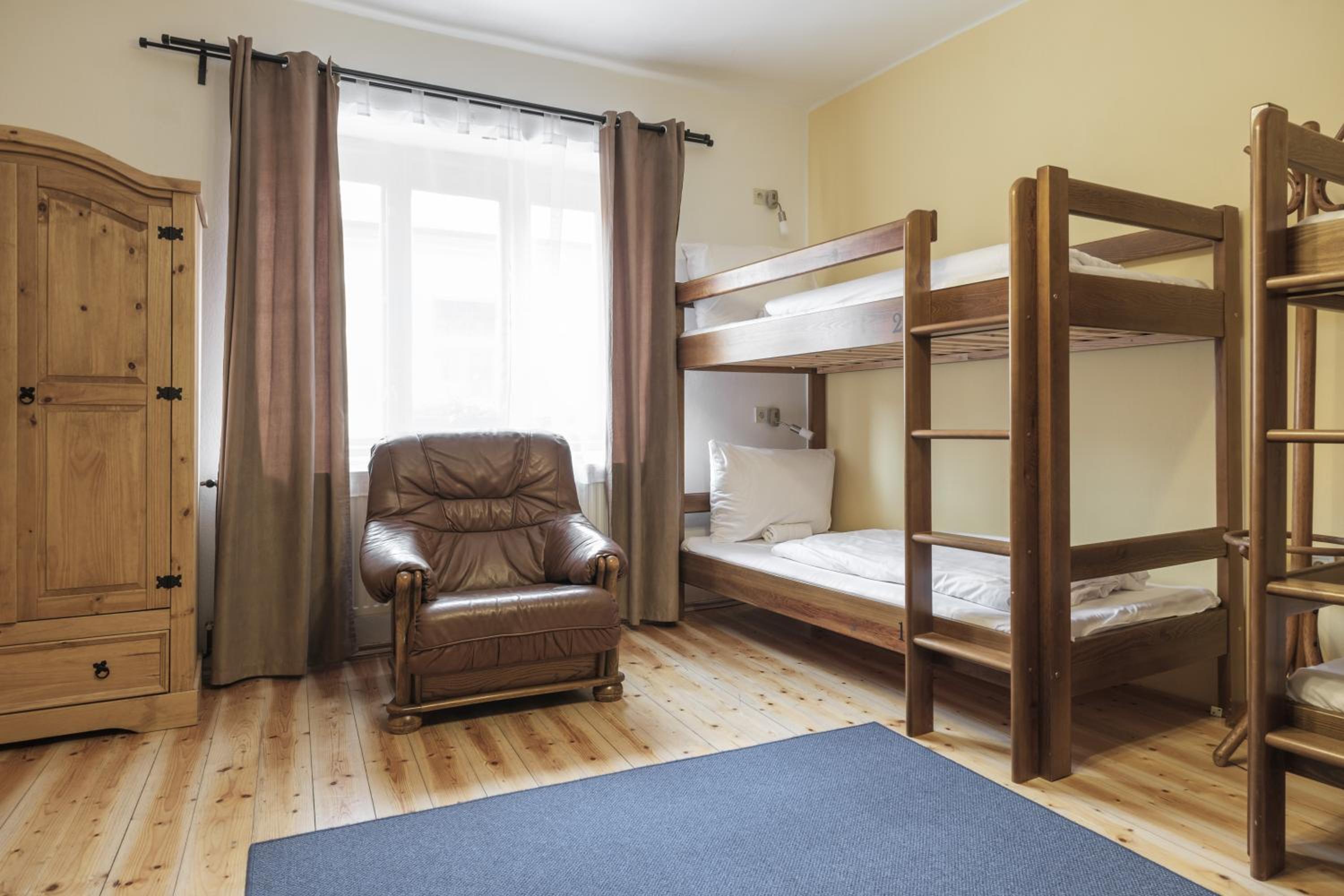 Family Suite - Photo 7