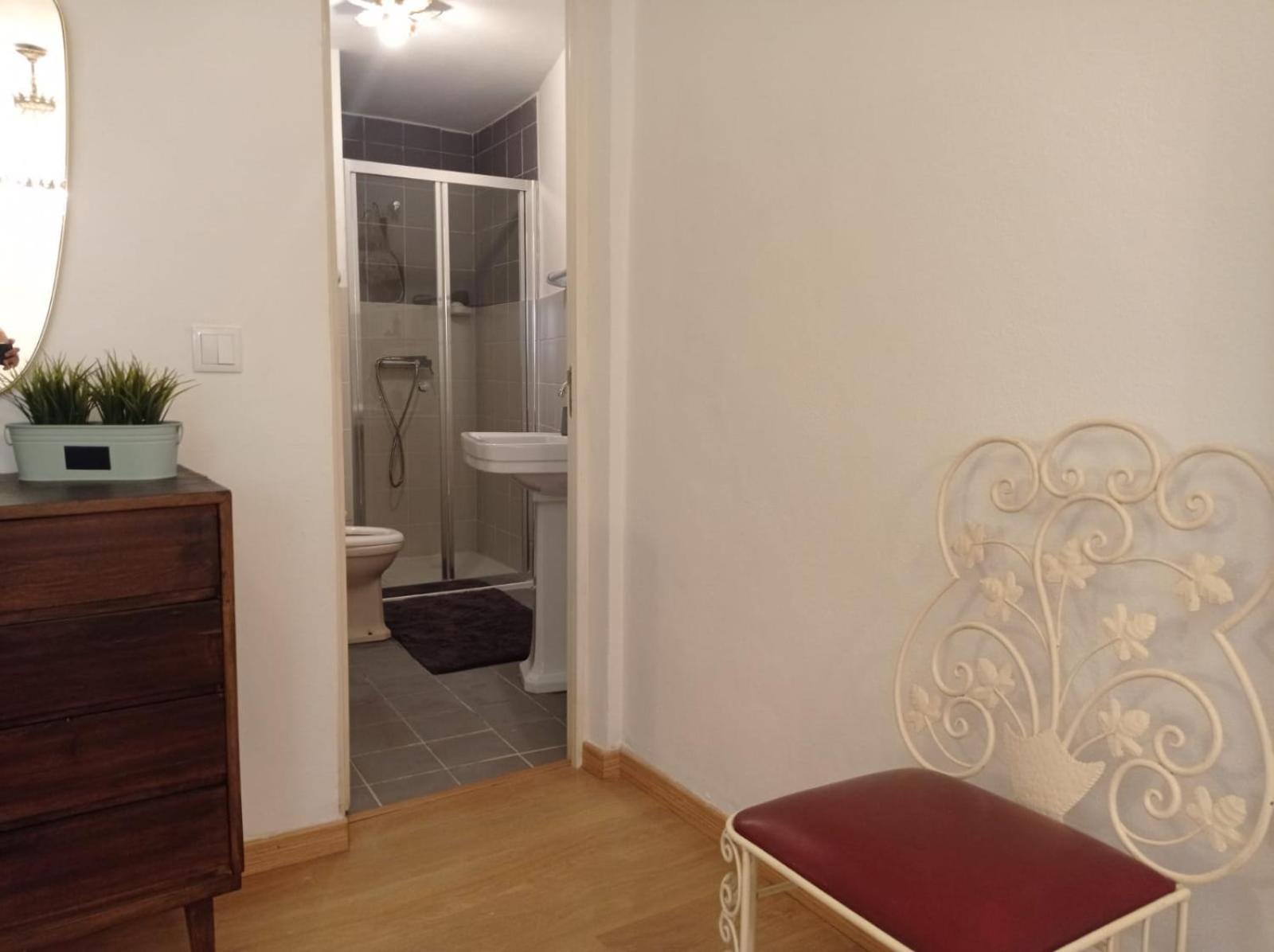 Two-Bedroom House photo 3