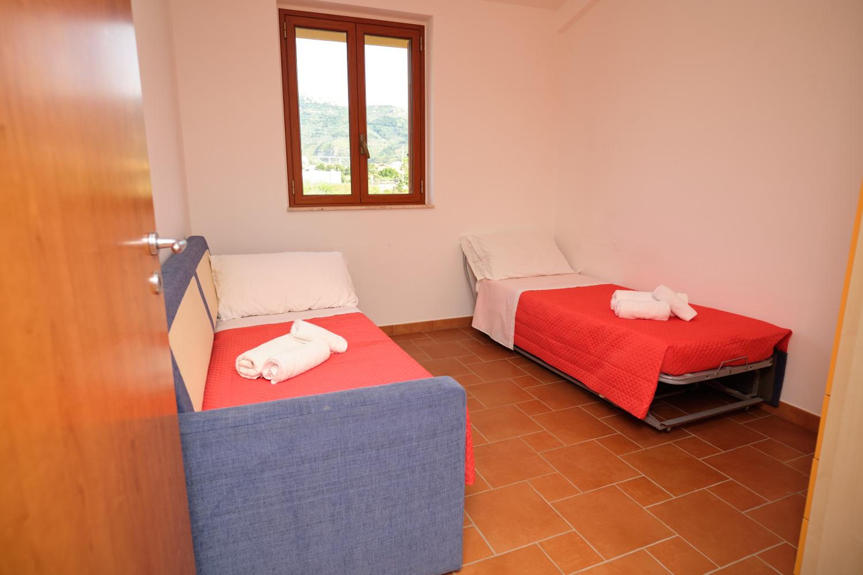 Apartment with Terrace photo 3