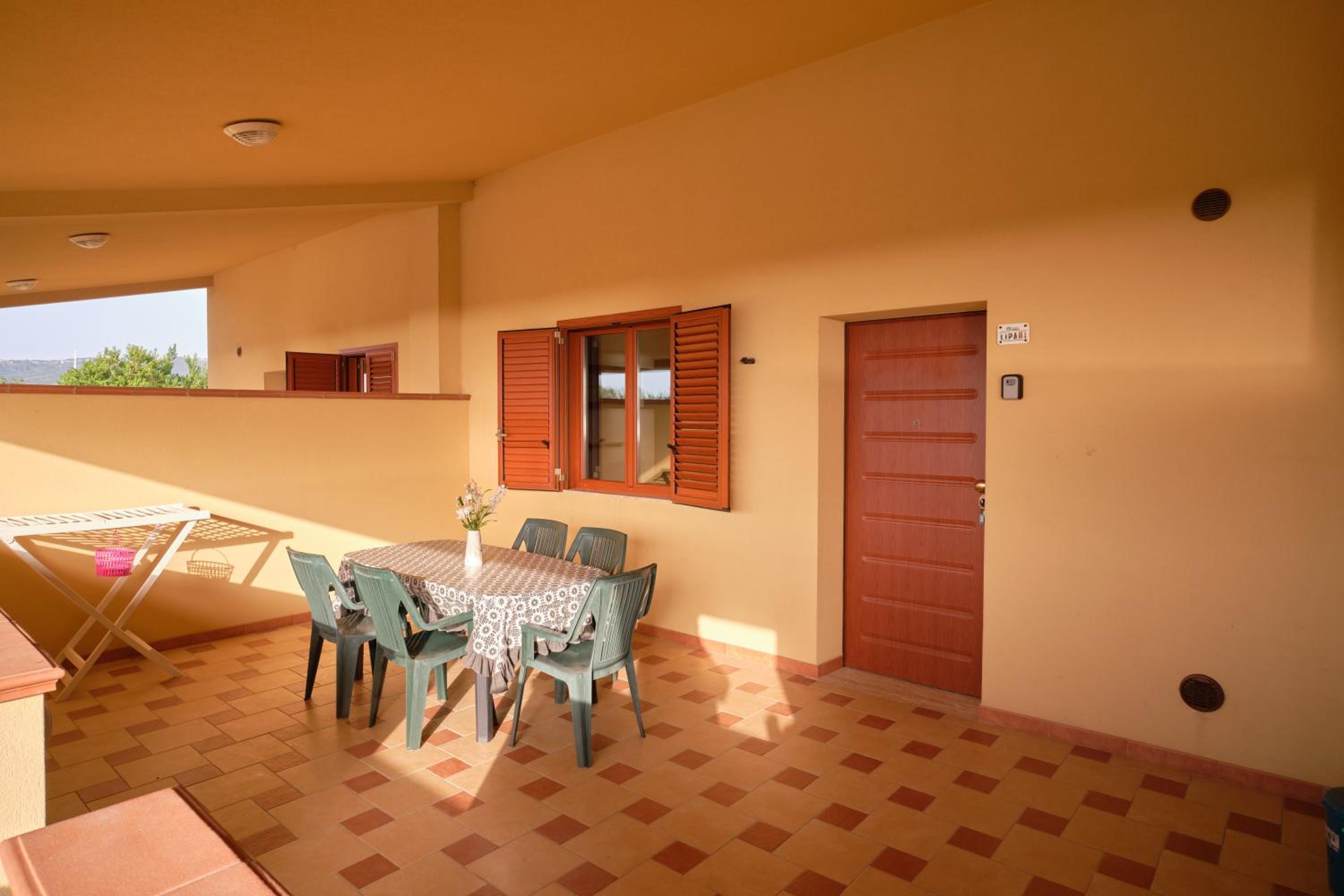 Apartment with Terrace photo 2